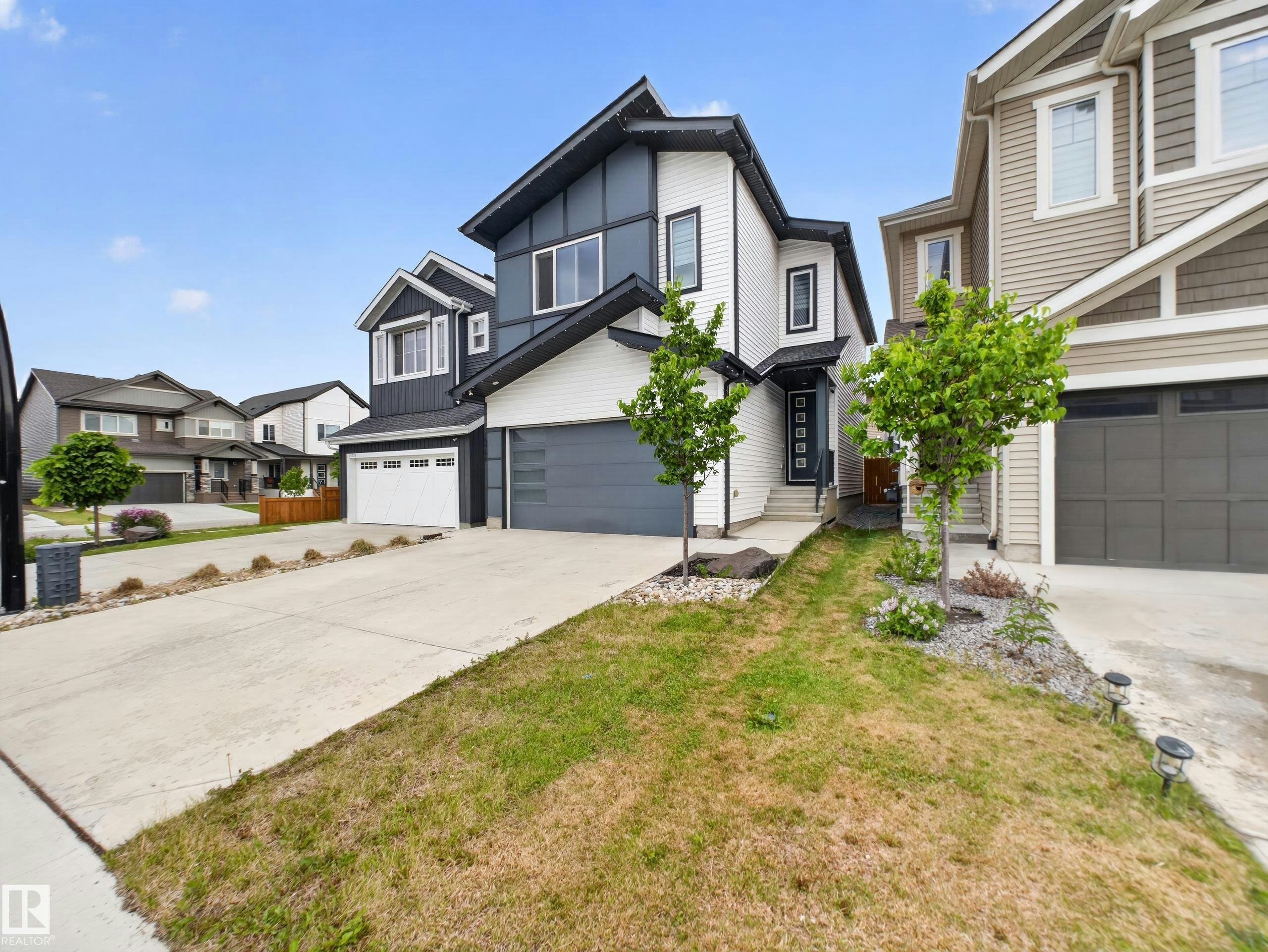 19744 28 Avenue, Edmonton, AB, T6M 1M1