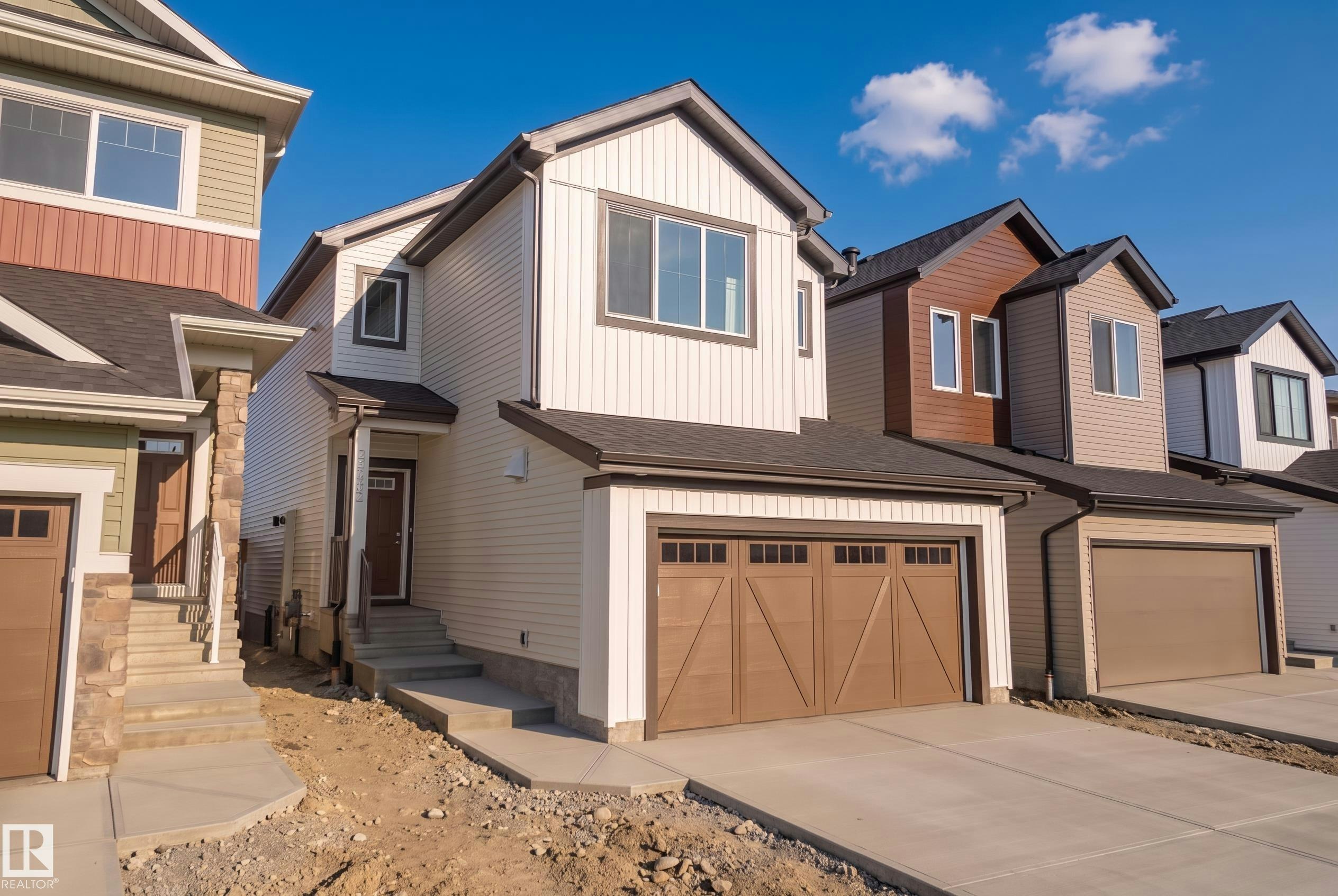 20739 24 Avenue, Edmonton, AB, T6M 2J7