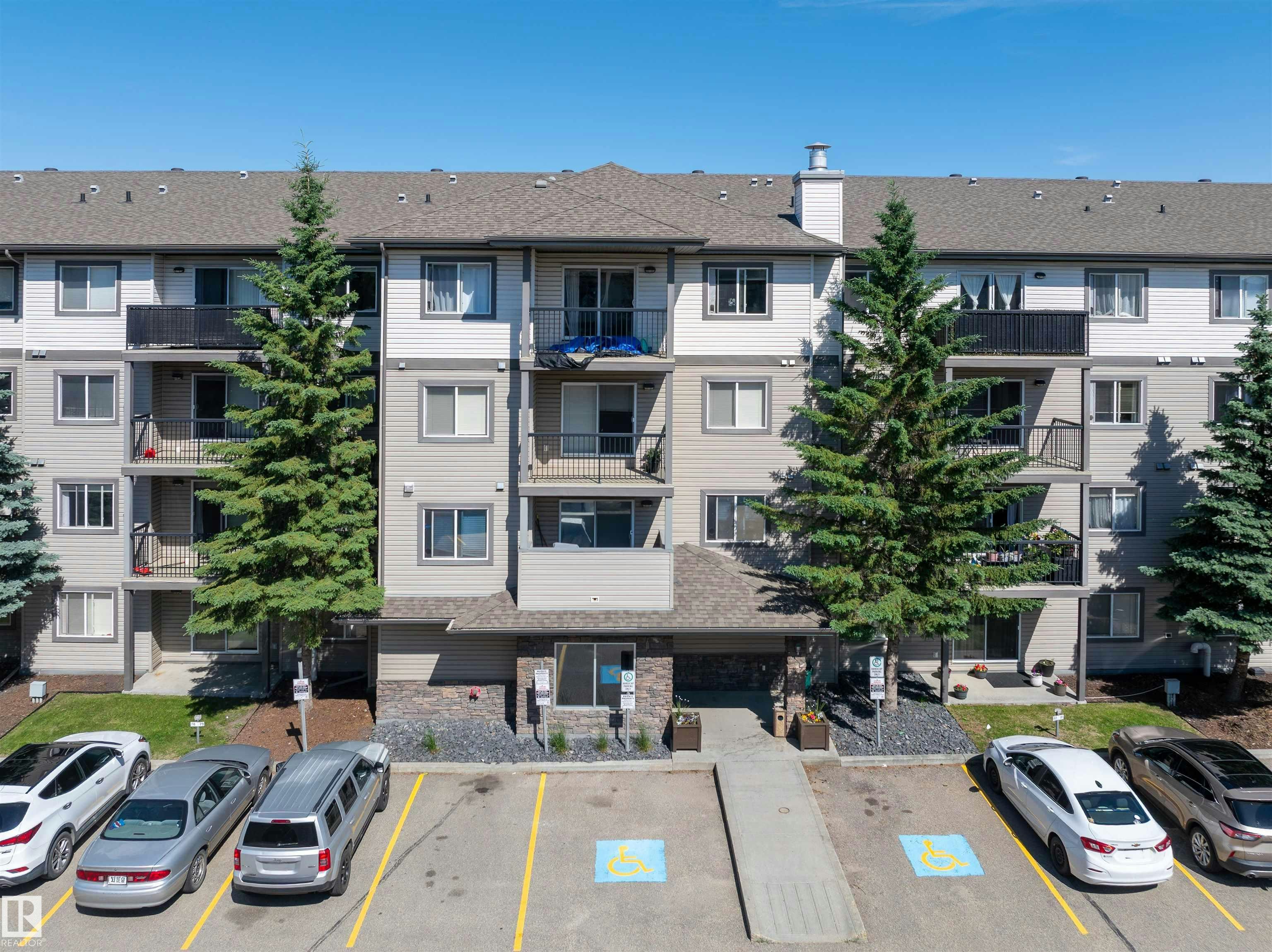 214-1188 Hyndman Road, Edmonton, AB, T5A 0E9