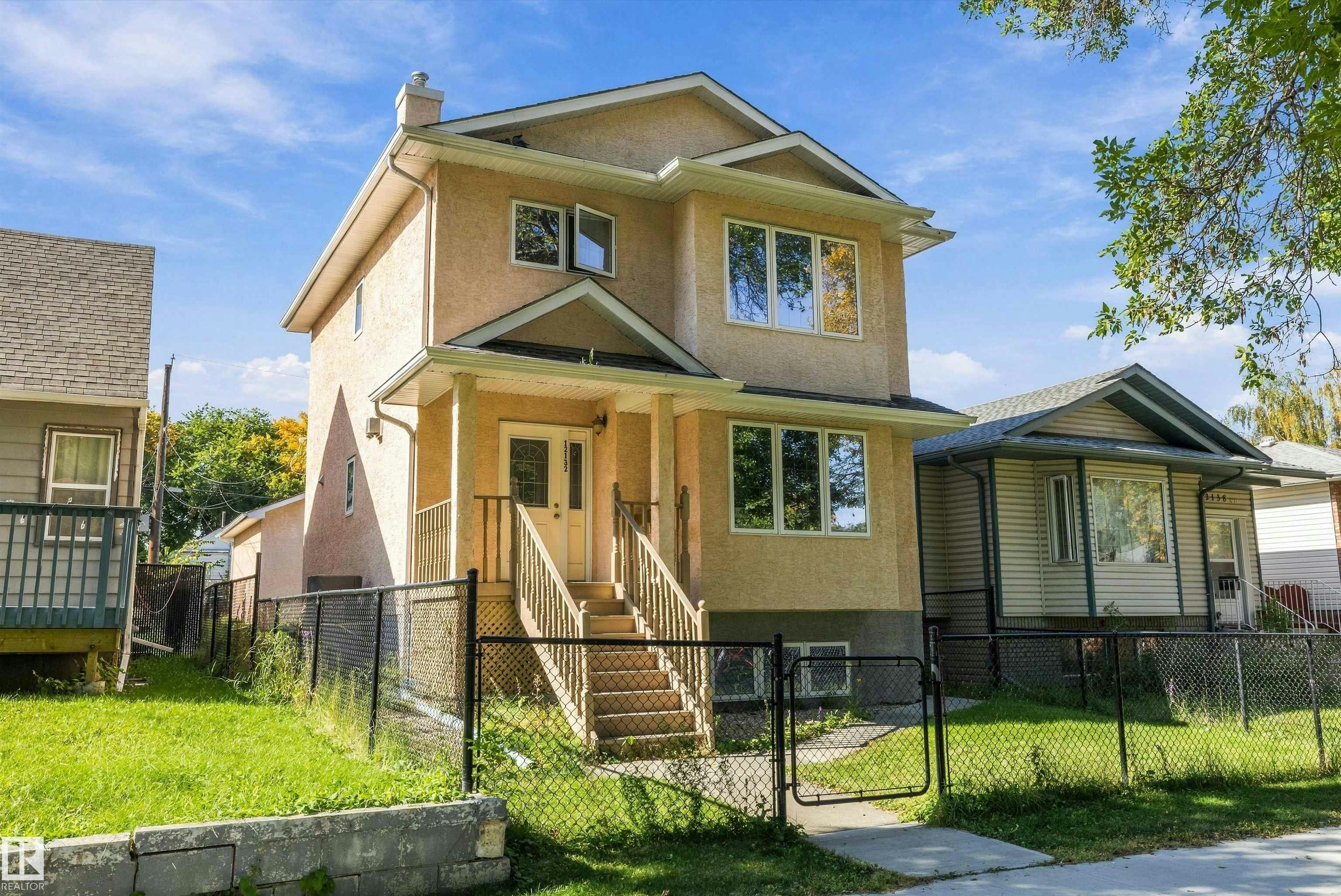 12132 92 Street, Edmonton, AB, T5G 1B2