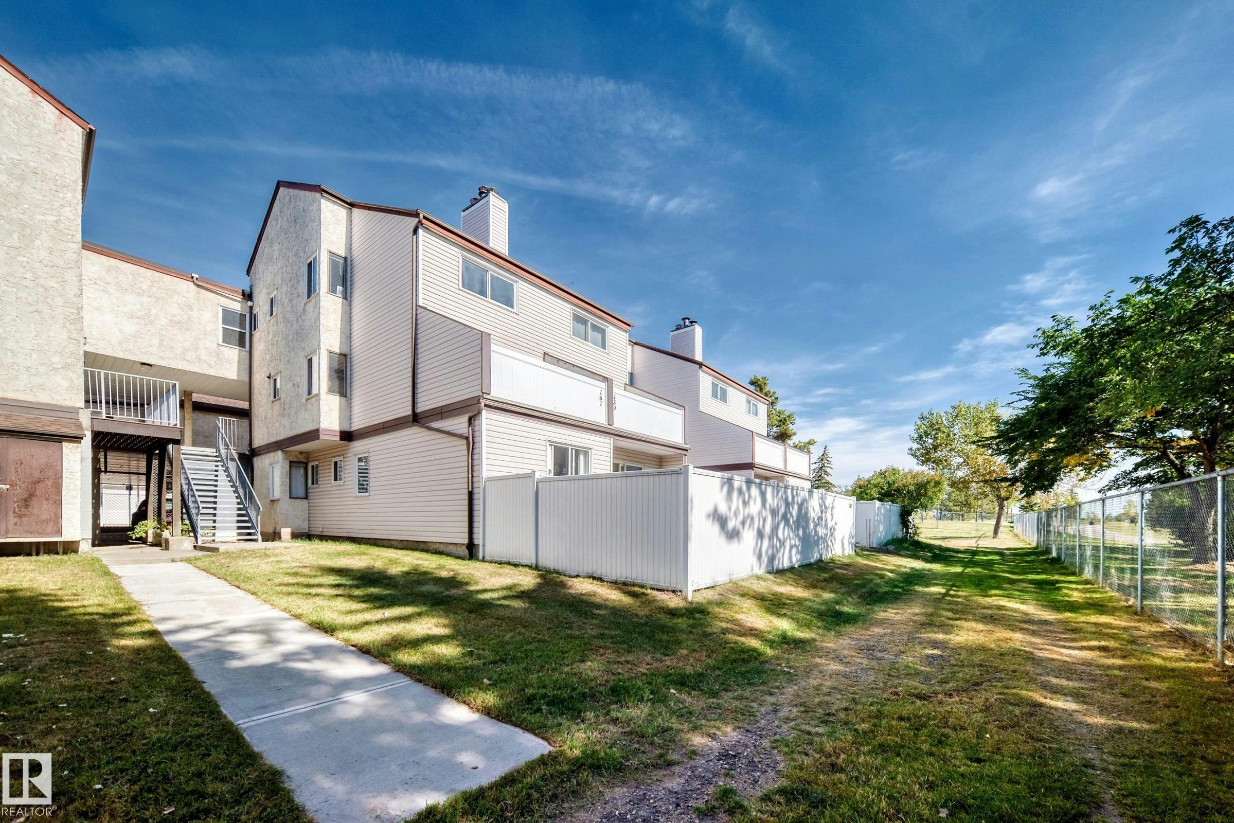 161 Lancaster Terrace, Edmonton, AB, T5X 5T1