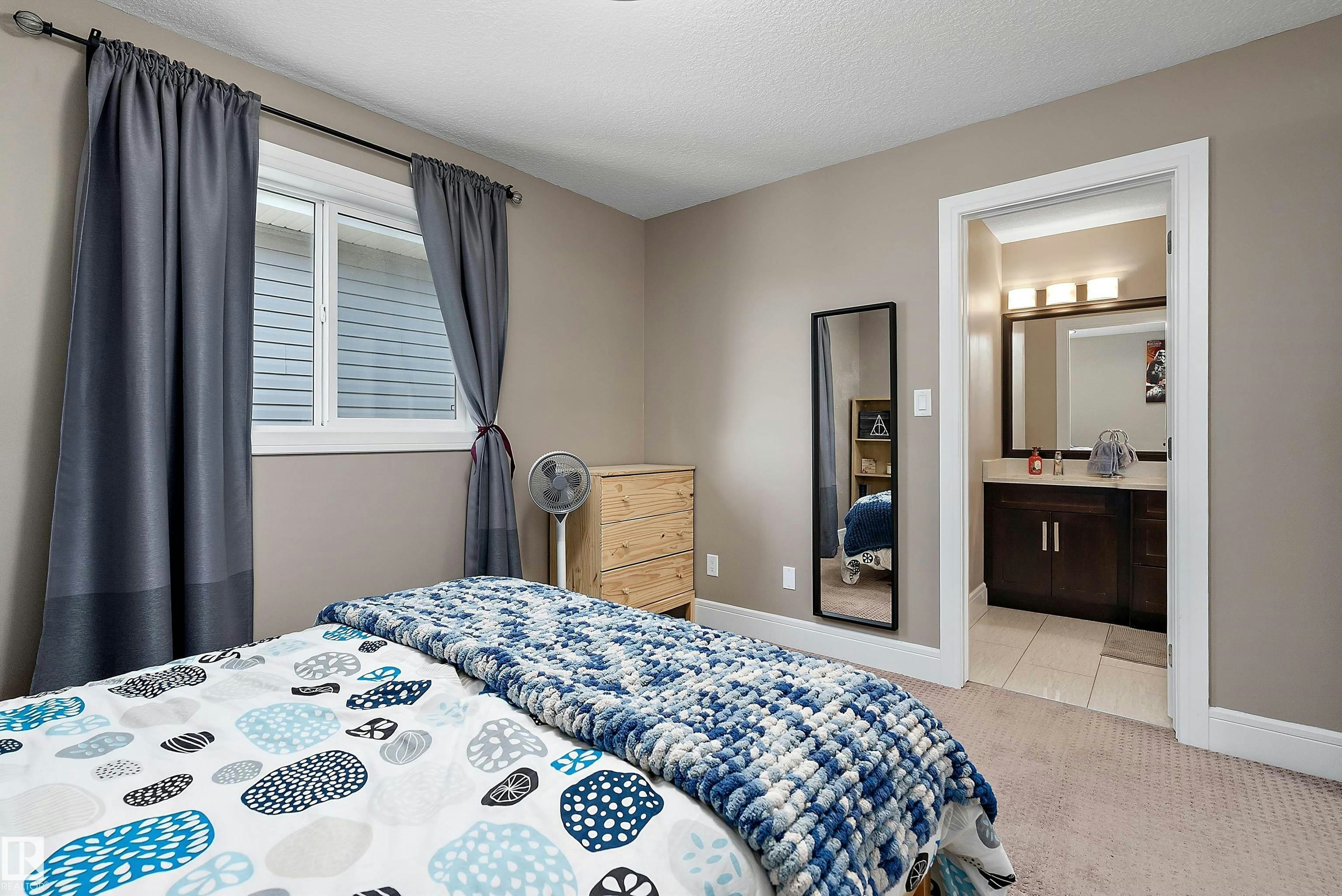 3620 Claxton Place, Edmonton, AB, T6W 2K8 - 35