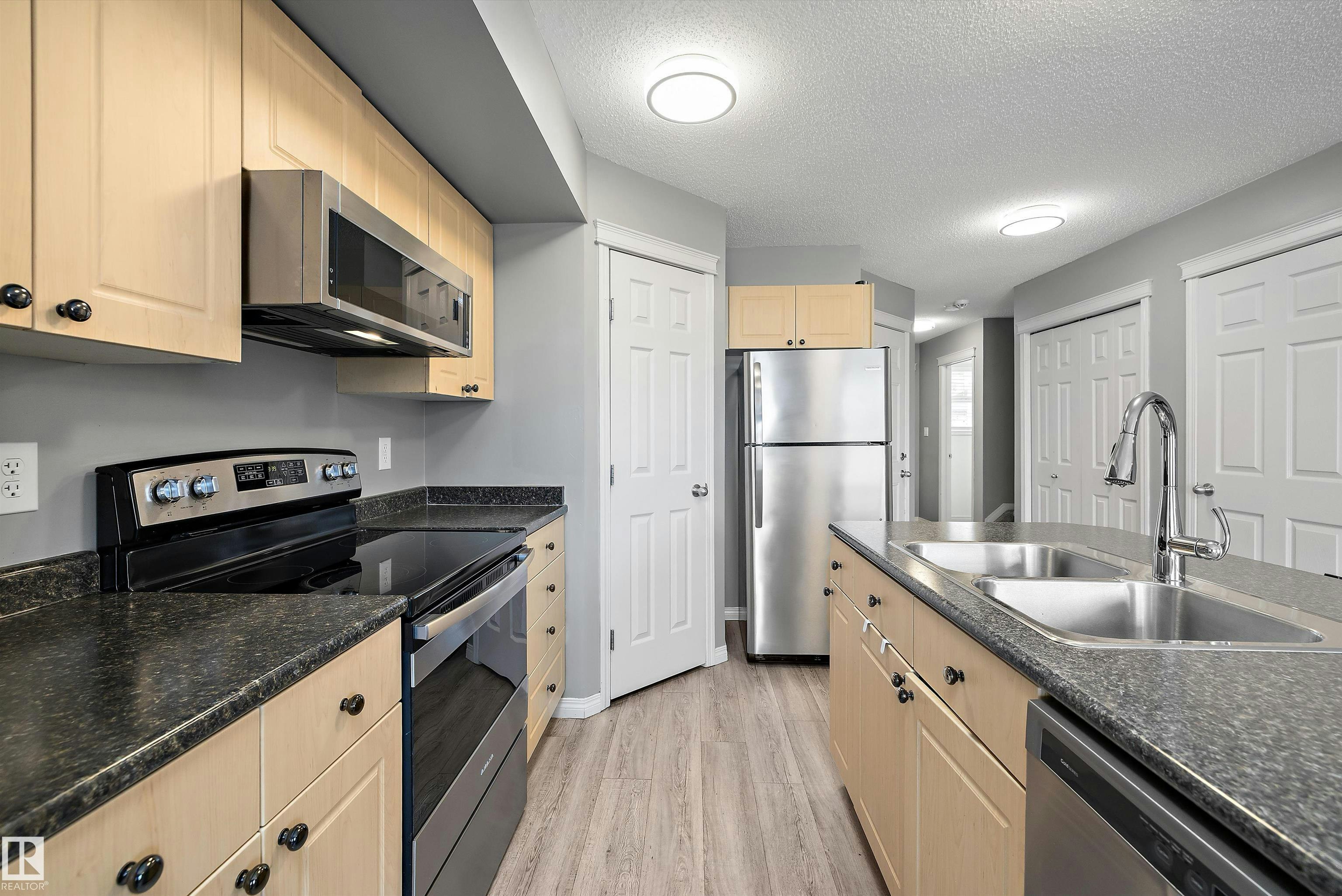 80 Hartwick Landing, Spruce Grove, AB, T7X 0A5 - 9