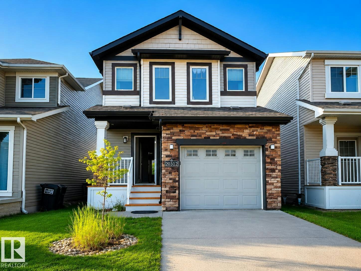 20312 42 Avenue, Edmonton, AB, T6M 0R8