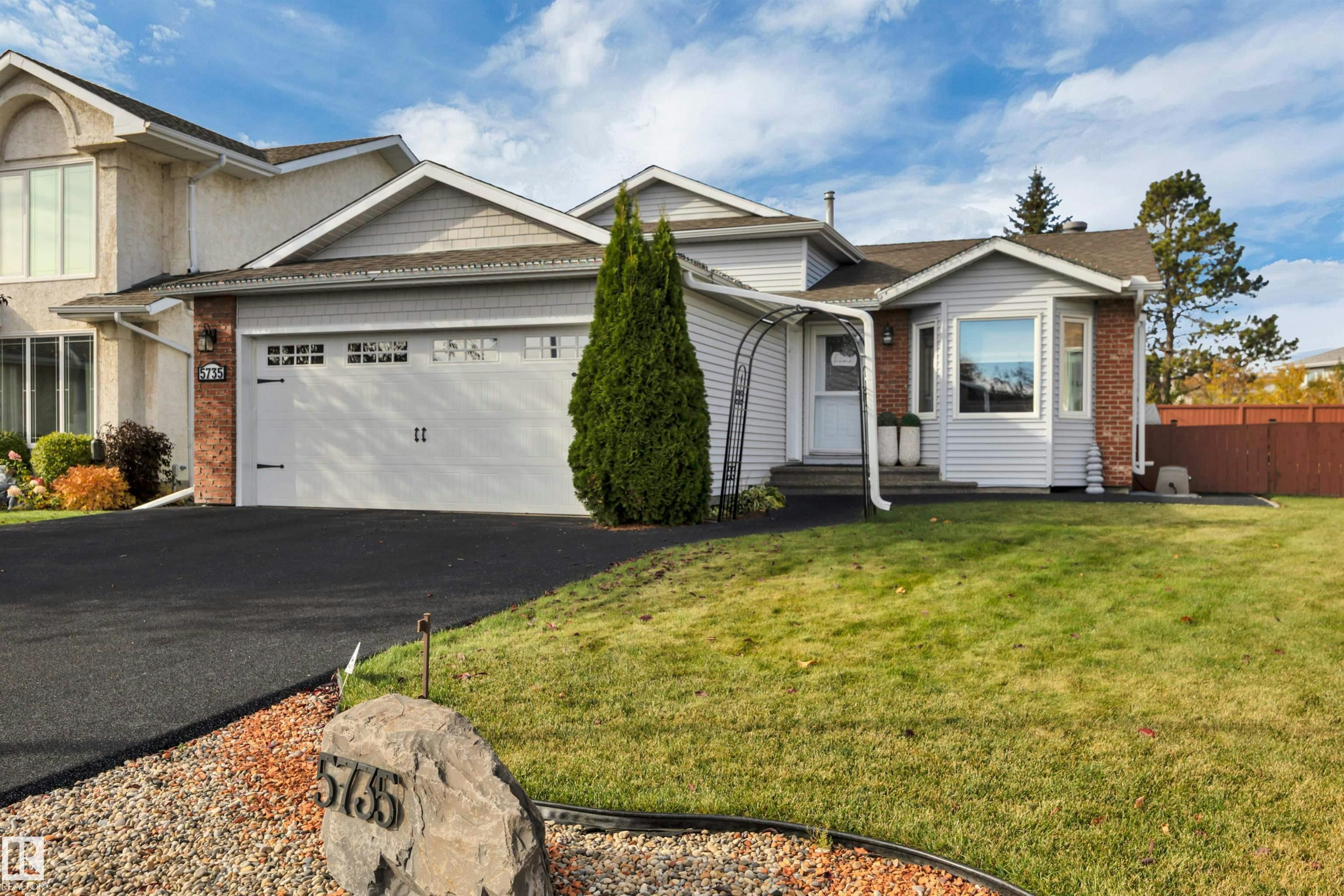 5735 152a Avenue, Edmonton, AB, T5A 4X7