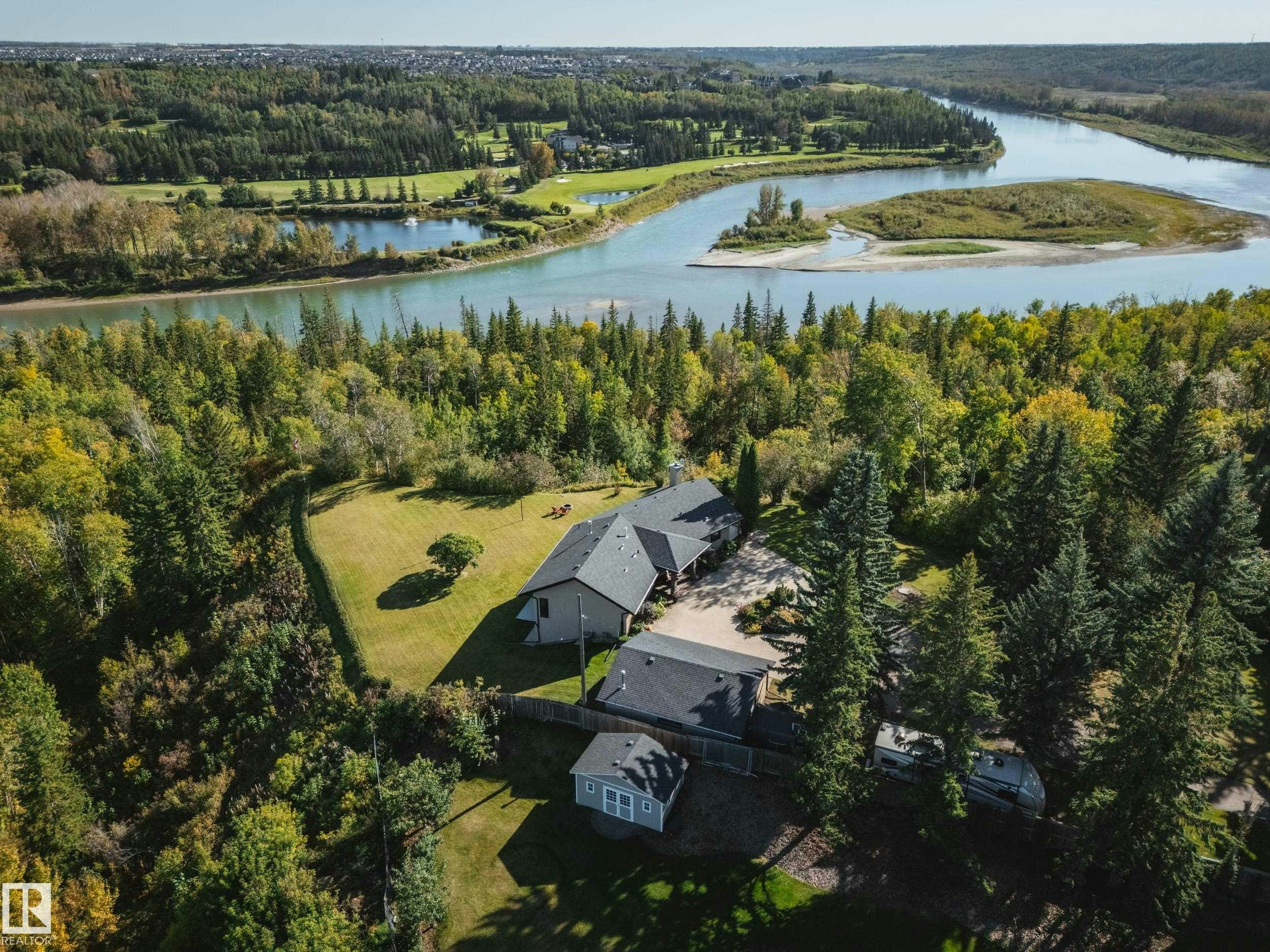 240 Grandisle Point(e), Edmonton, AB, T6M 2P1