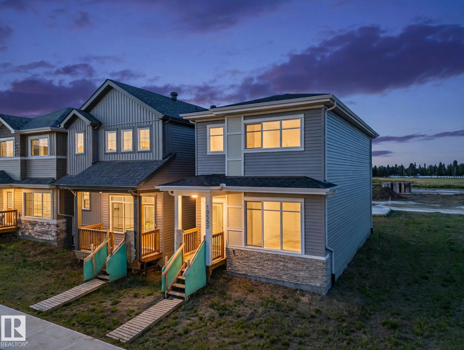 19552 30 Avenue, Edmonton, AB, T5T 6L5