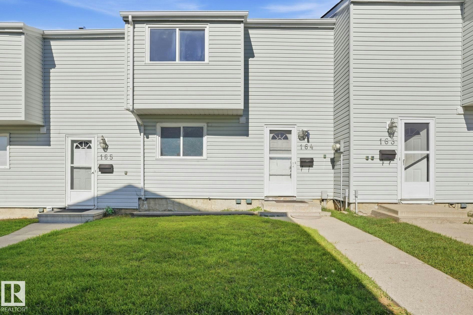 164 Dickinsfield Court, Edmonton, AB, T5E 5V8