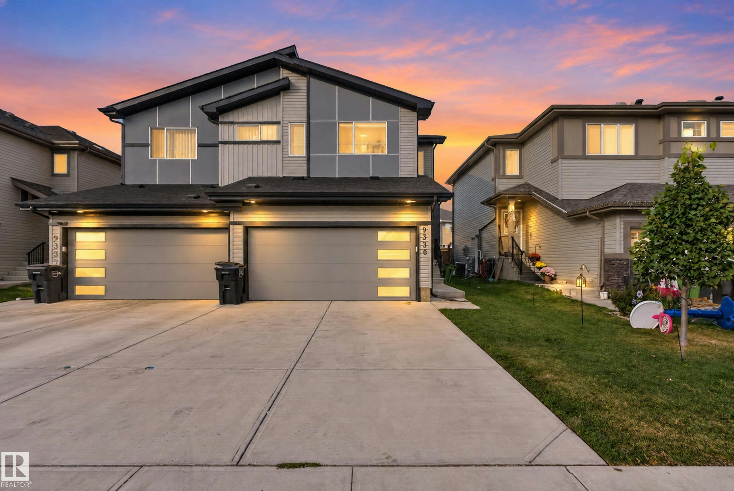9330 Cooper Bend, Edmonton, AB, T6W 4M4