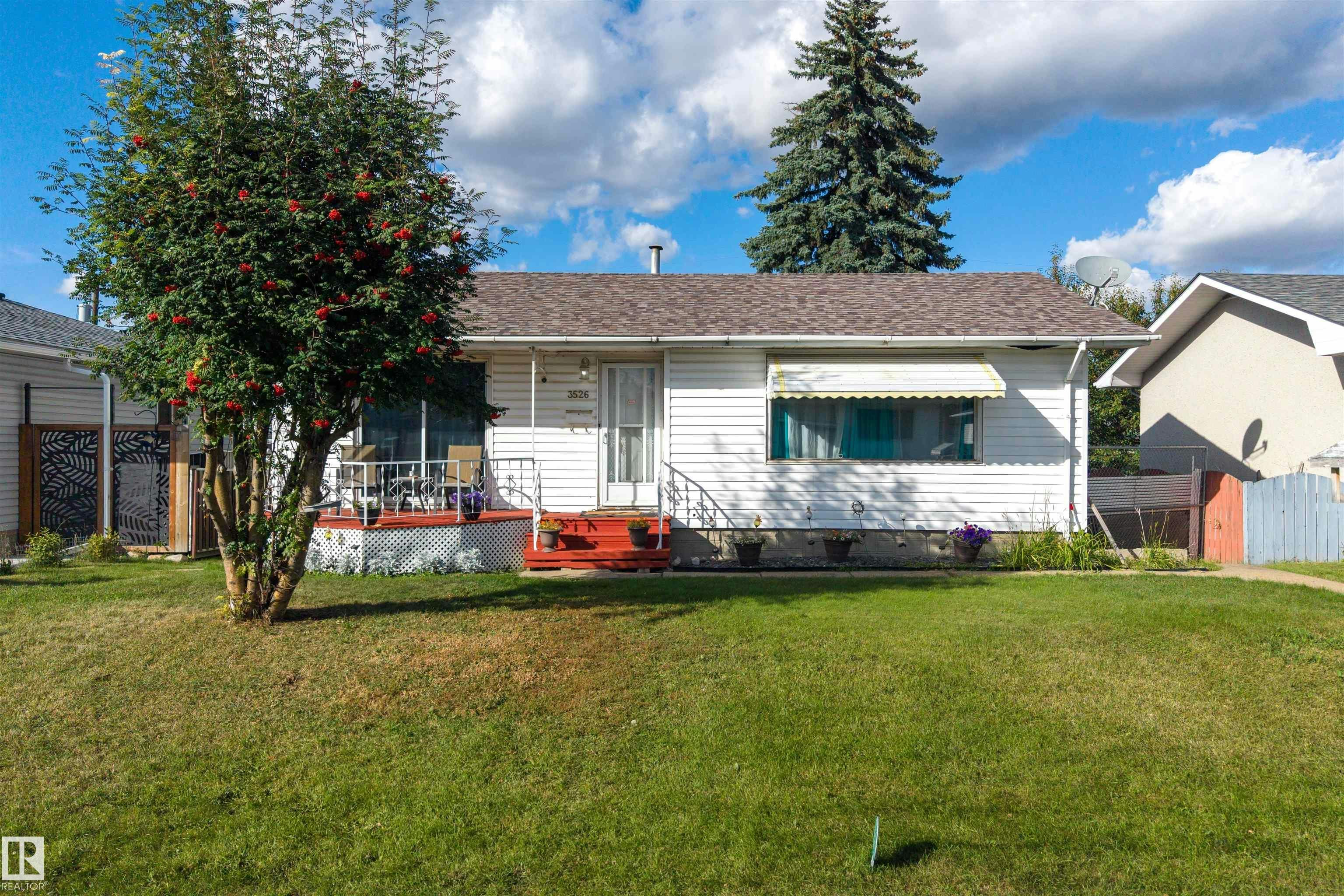 3526 122 Avenue, Edmonton, AB, T5W 1P8