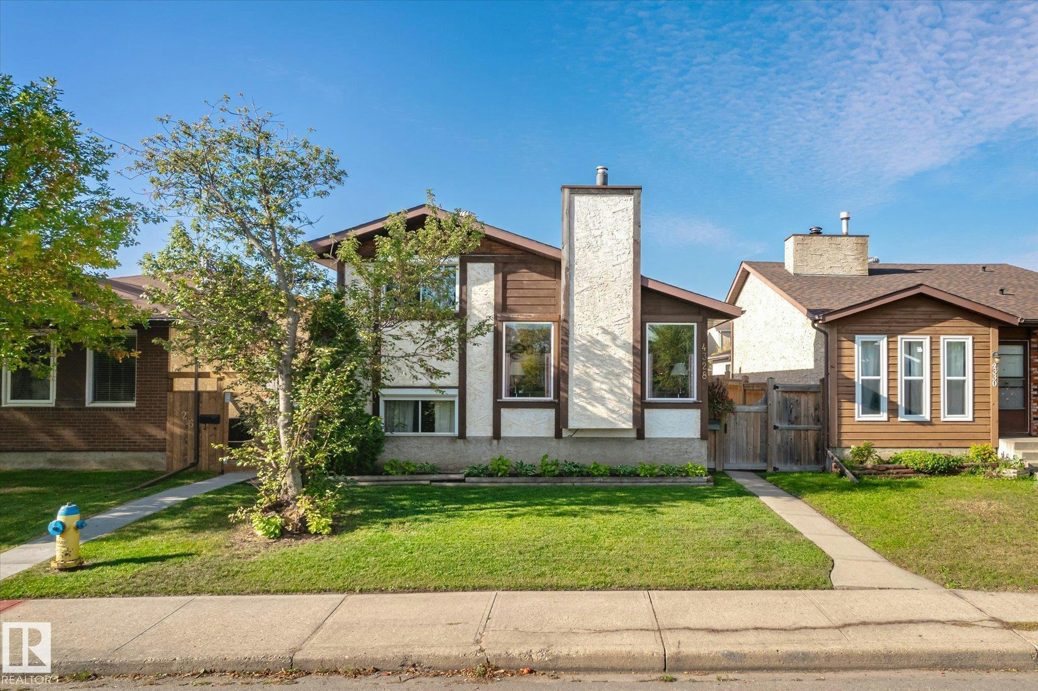 4328 38 Street, Edmonton, AB, T6L 4K4