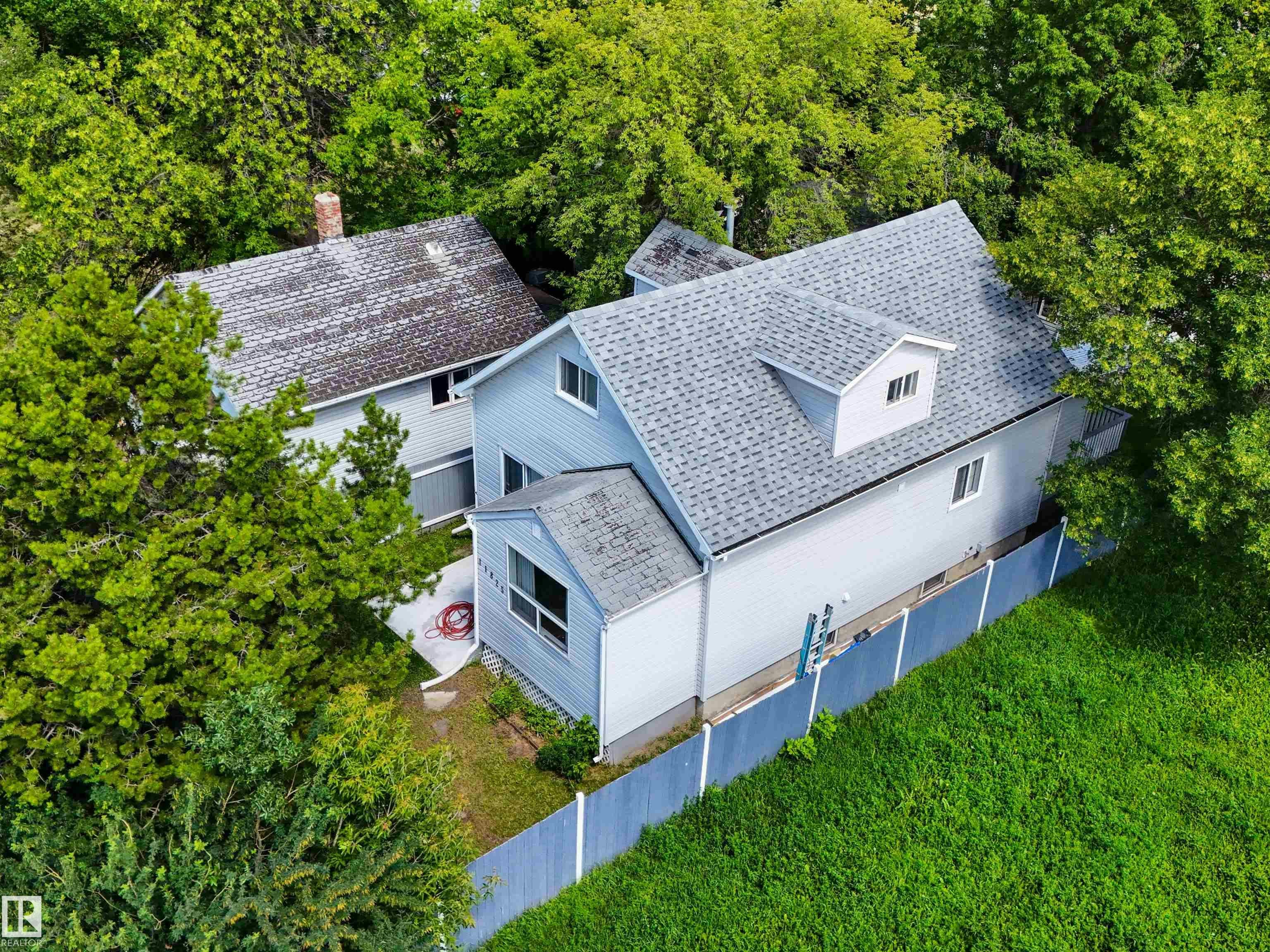11825 80 Street, Edmonton, AB, T5B 2N6