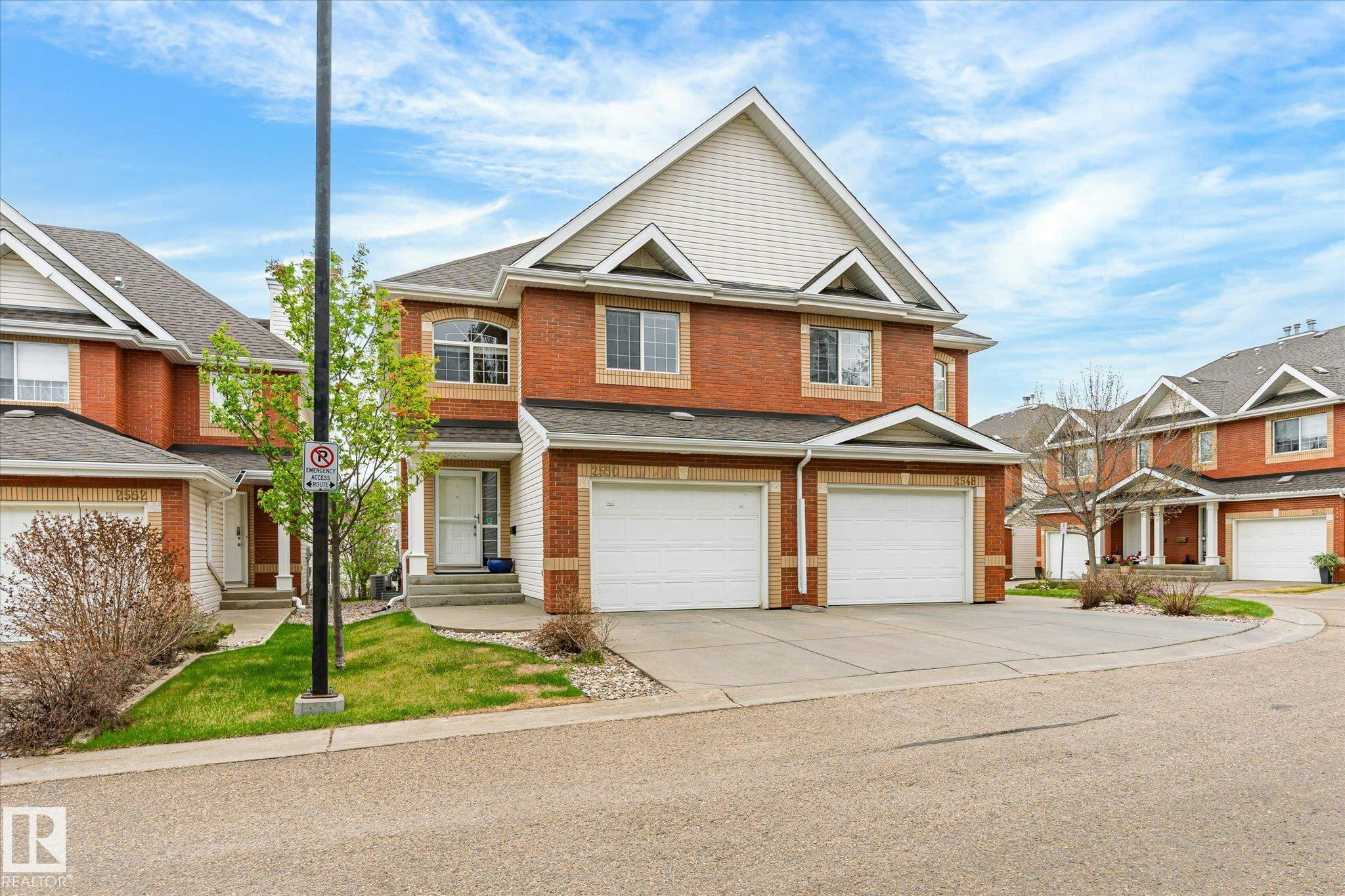 2550 Rabbit Hill Road, Edmonton, AB, T6R 2Y9