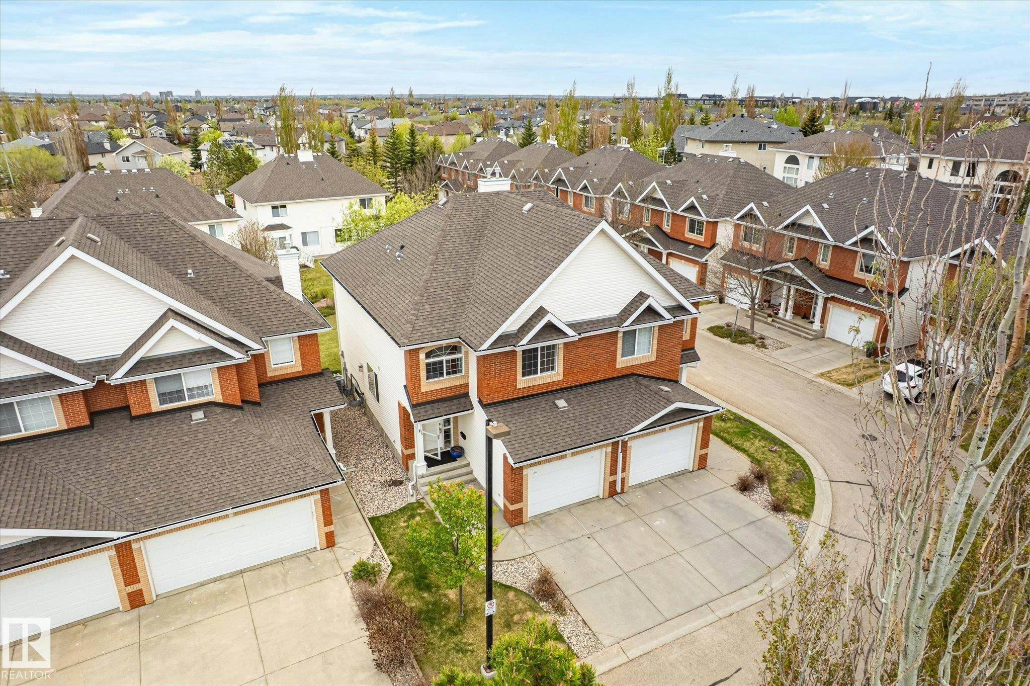 2550 Rabbit Hill Road, Edmonton, AB, T6R 2Y9