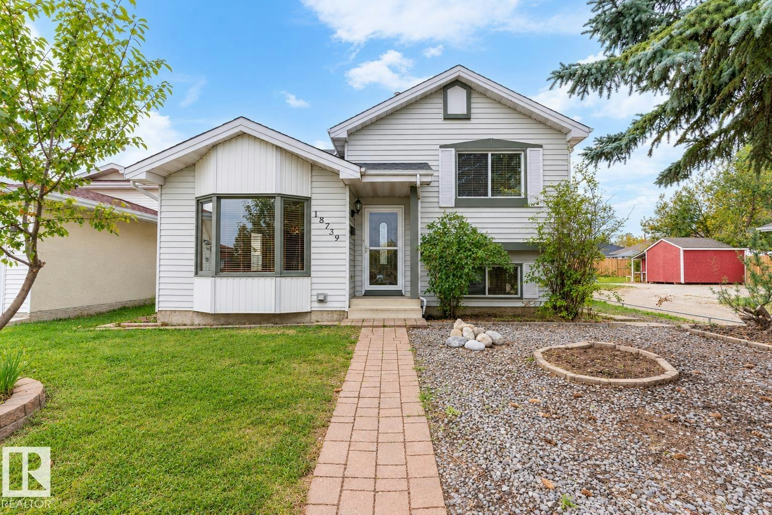 18739 72 Avenue, Edmonton, AB, T5T 5E7