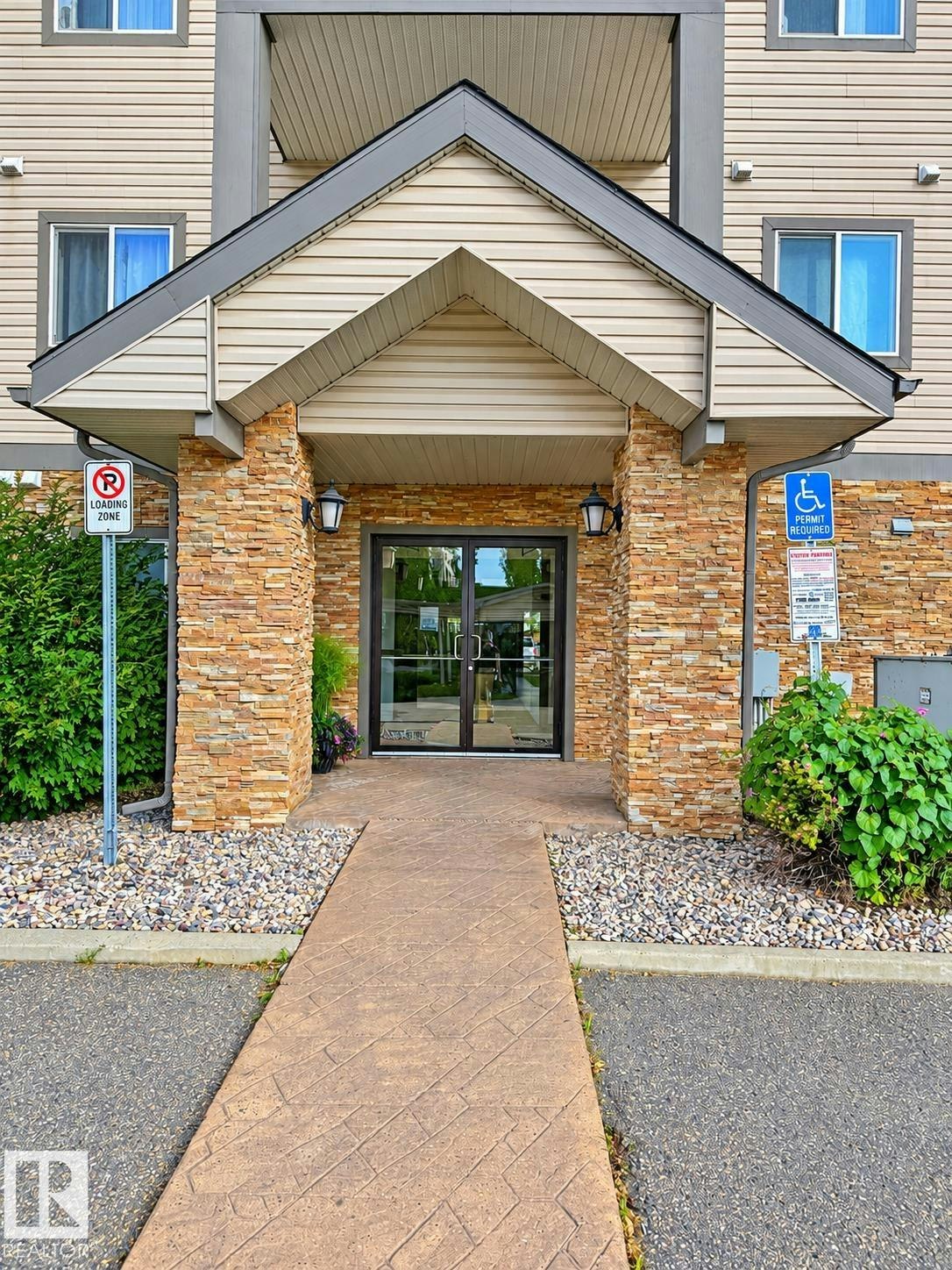 224-3425 19 Street, Edmonton, AB, T6T 2B5