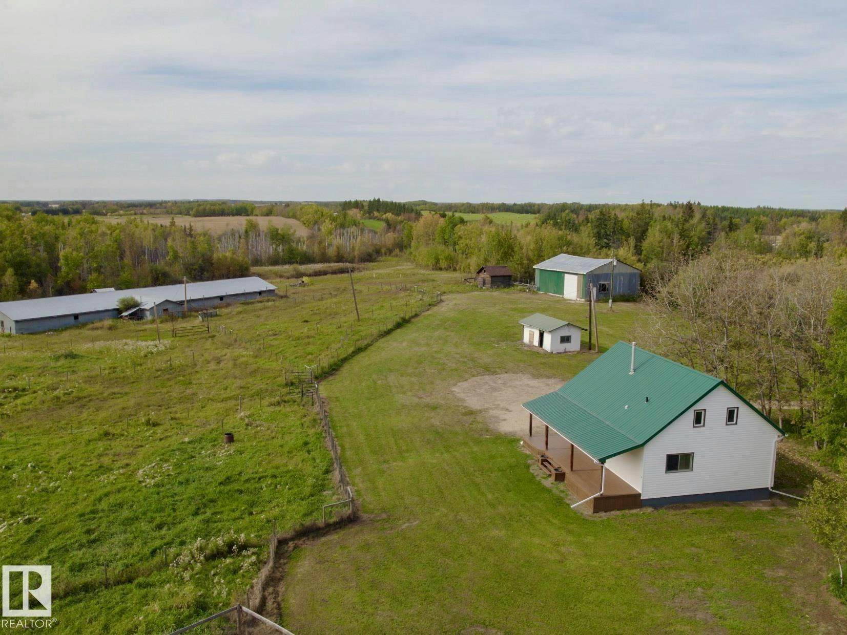 4211 Twp Rd 580, Rural Barrhead County, AB, T7N 0J9