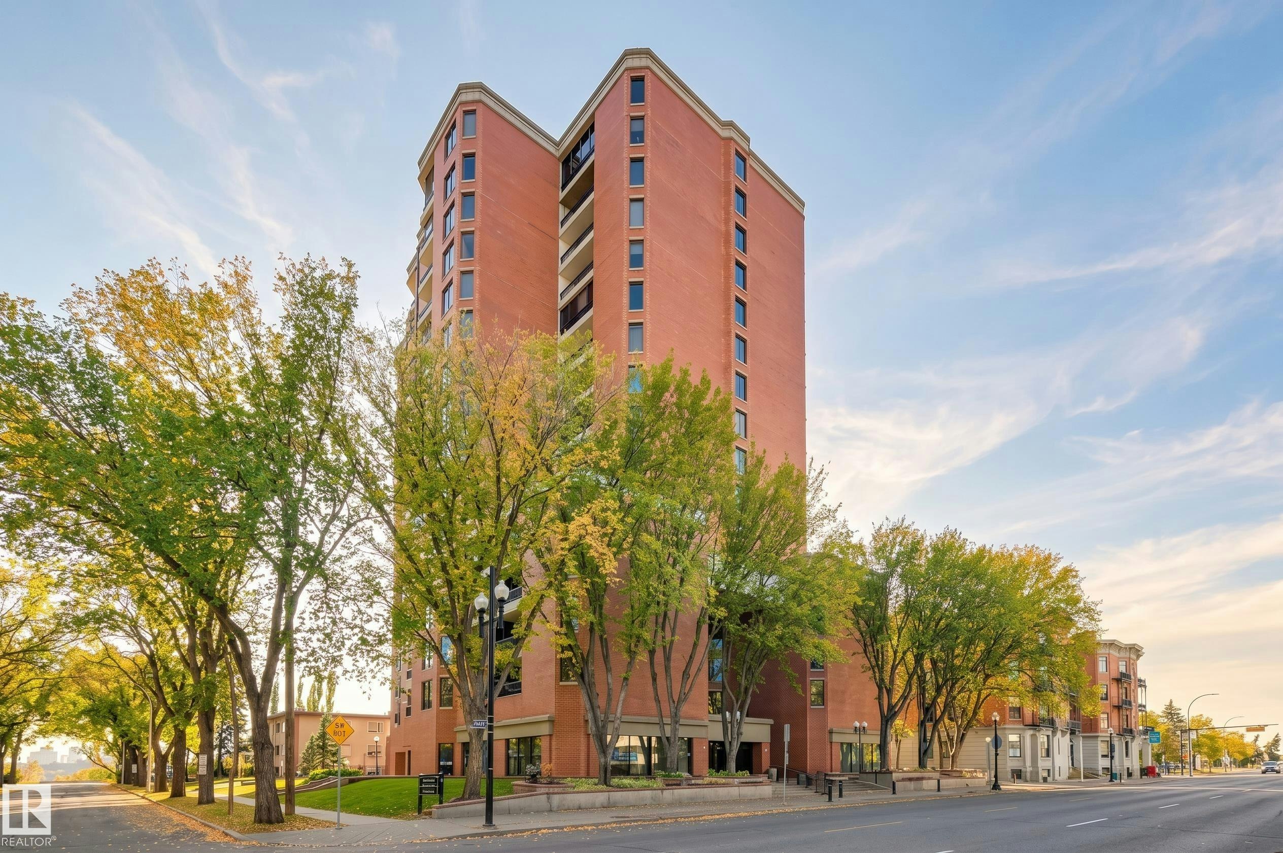 1603-11503 100 Avenue, Edmonton, AB, T5K 2K7