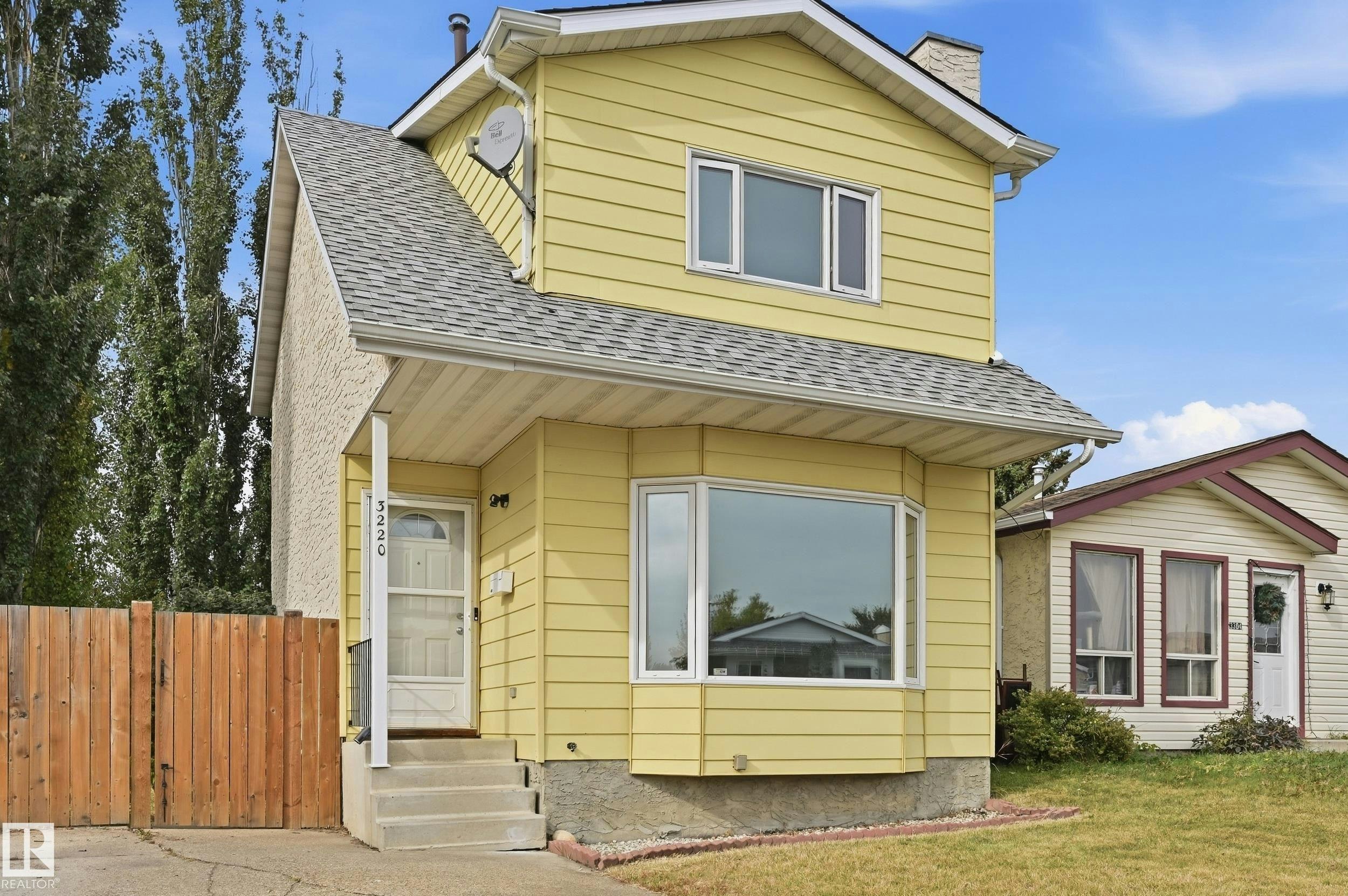 3220 44a Street, Edmonton, AB, T6L 4W9