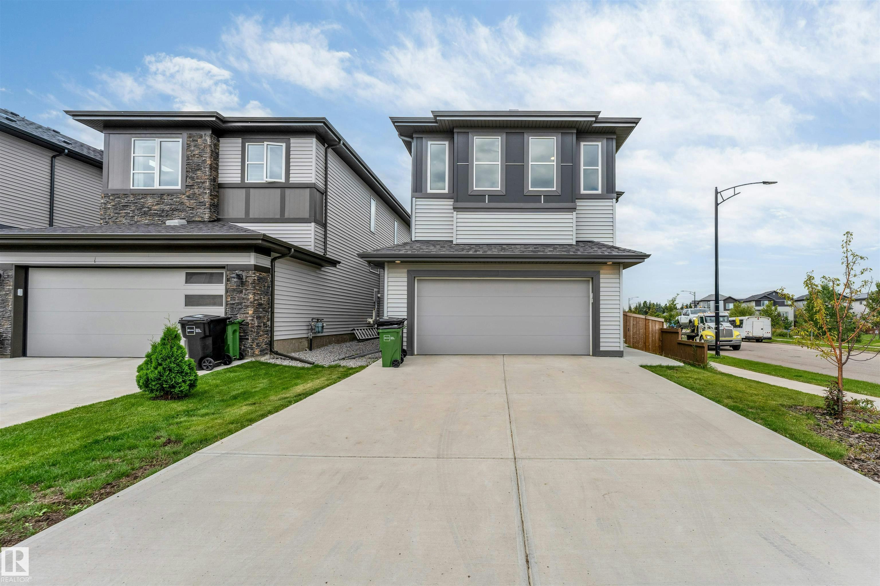 3404 Checknita Terrace, Edmonton, AB, T6W 4H6