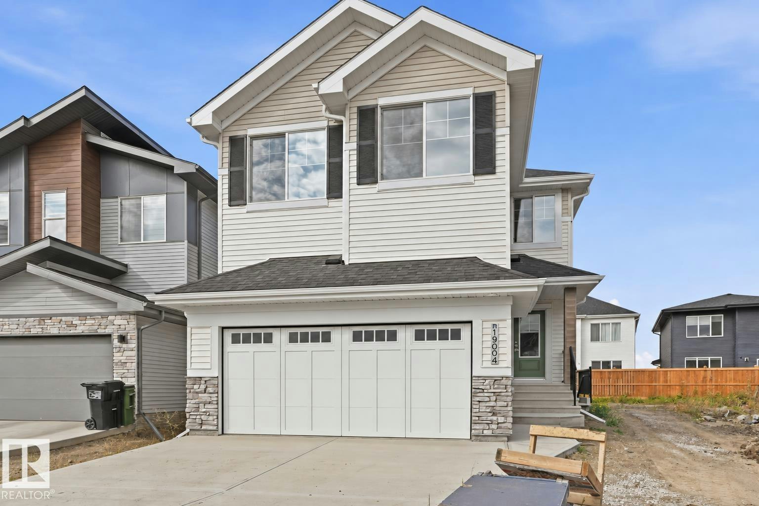 19004 20 Avenue, Edmonton, AB, T6M 3E8