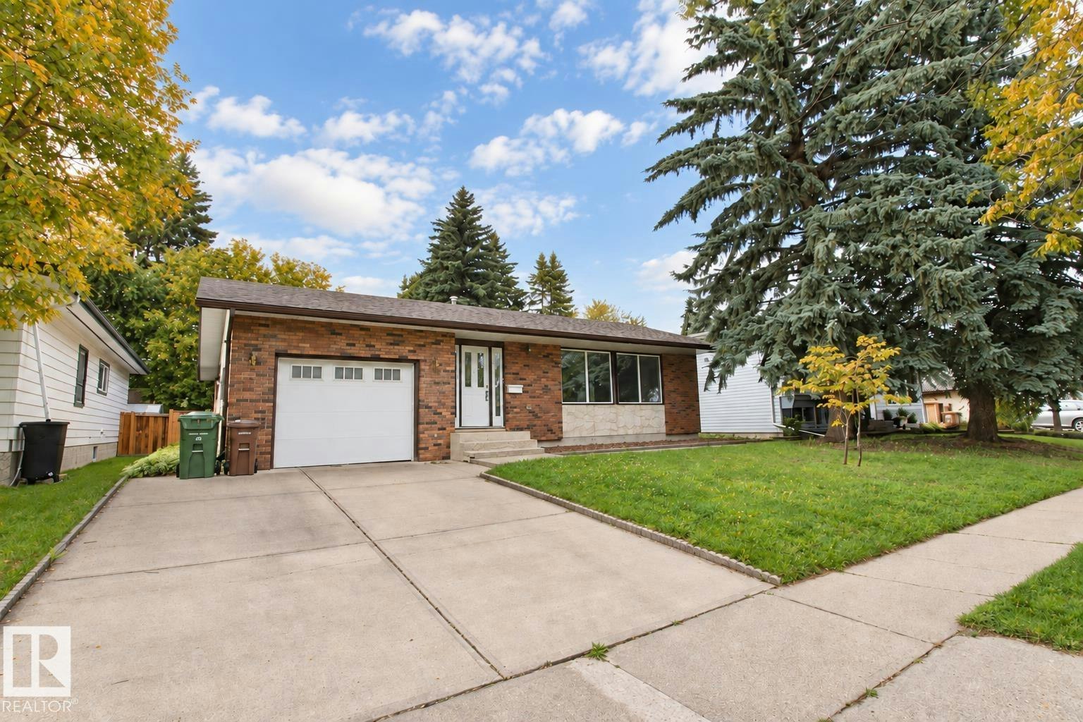 44 Arlington Drive NW, St. Albert, AB, T8N 2V5