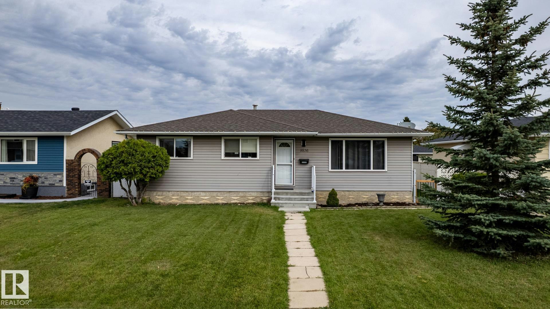 8836 150 Avenue, Edmonton, AB, T5E 2N5