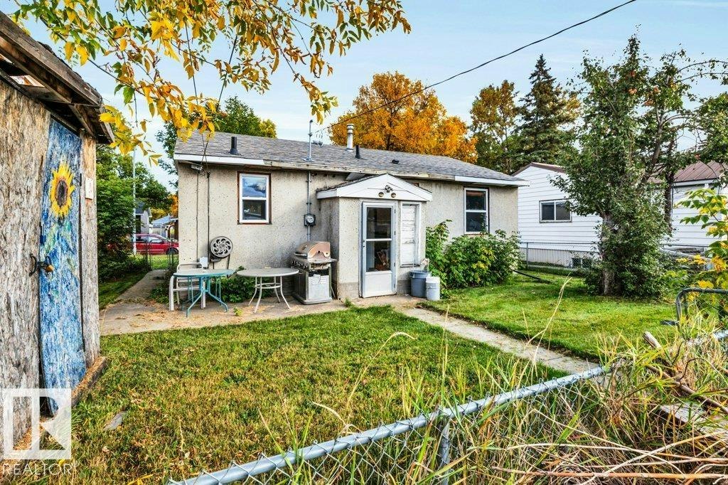 12210 49 Street, Edmonton, AB, T5W 3A8 - 24