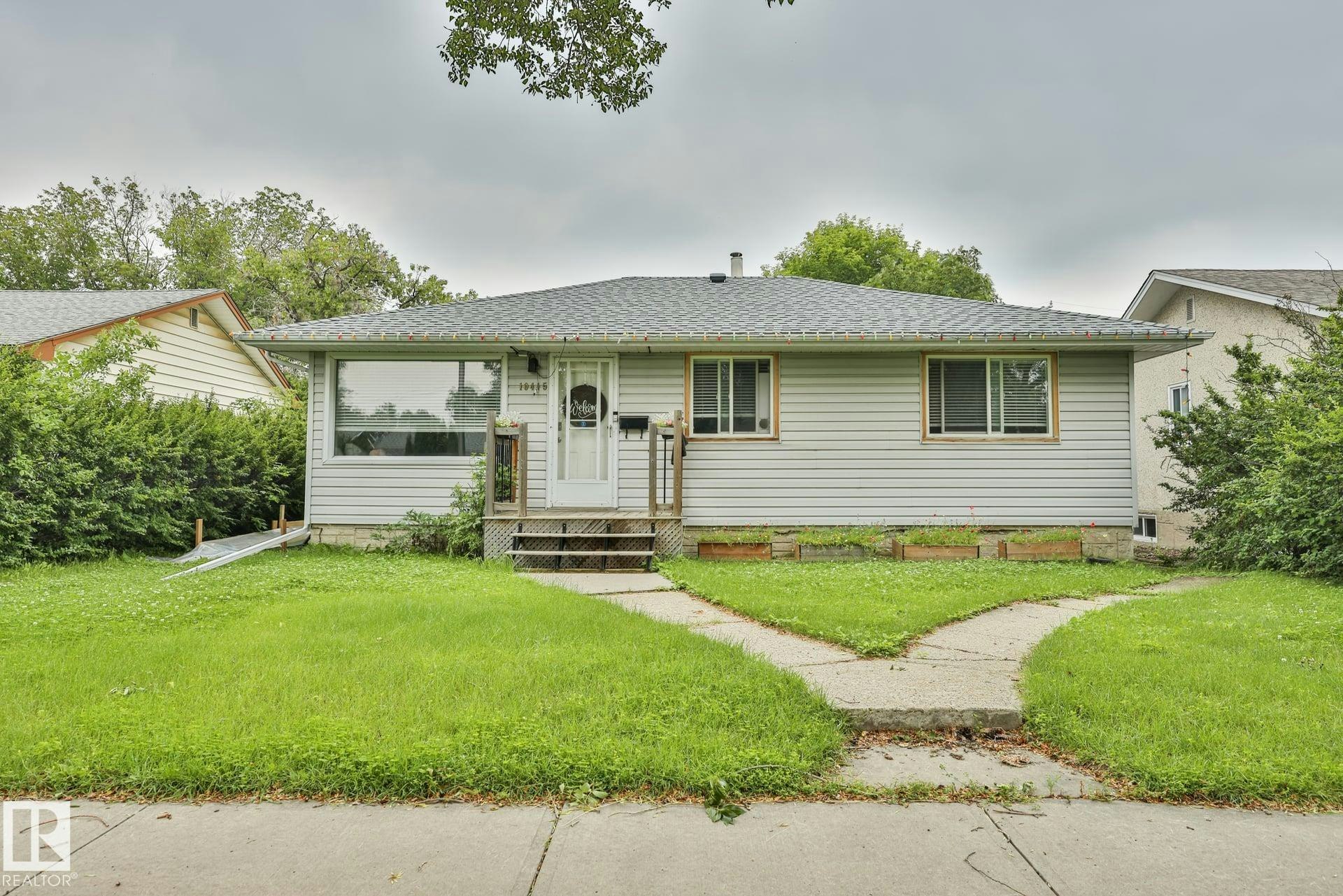 10415 163 Street, Edmonton, AB, T5P 3N9