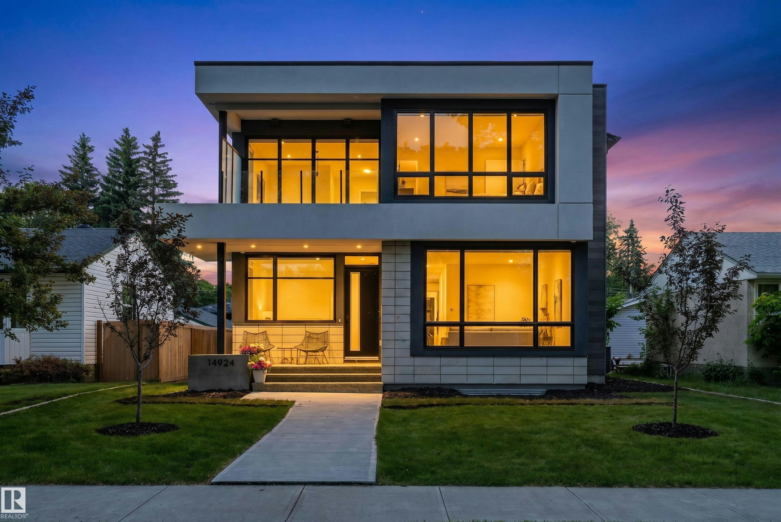 14624 93 Avenue, Edmonton, AB, T5R 5G6