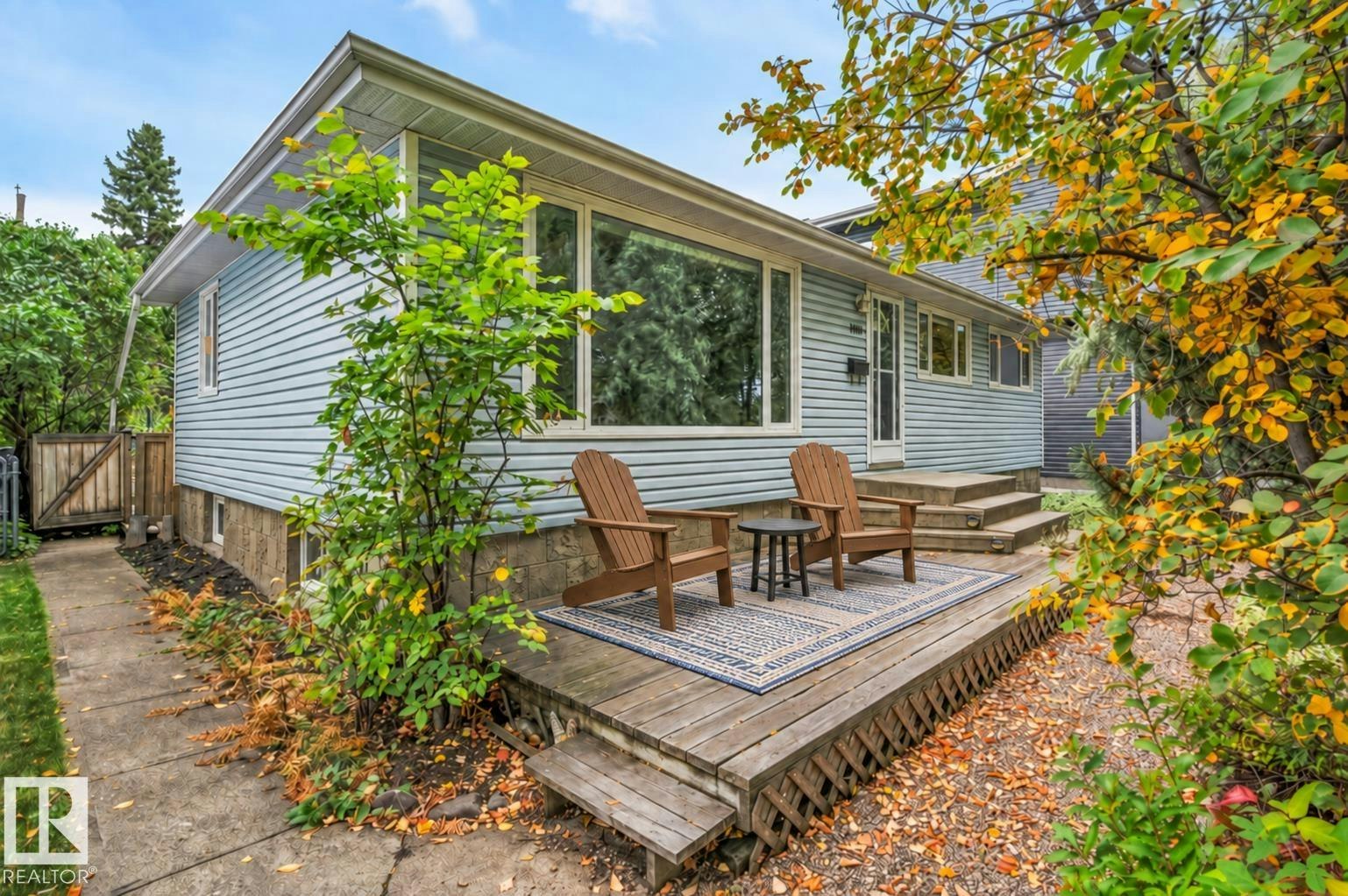 9311 70 Avenue, Edmonton, AB, T6E 0T8