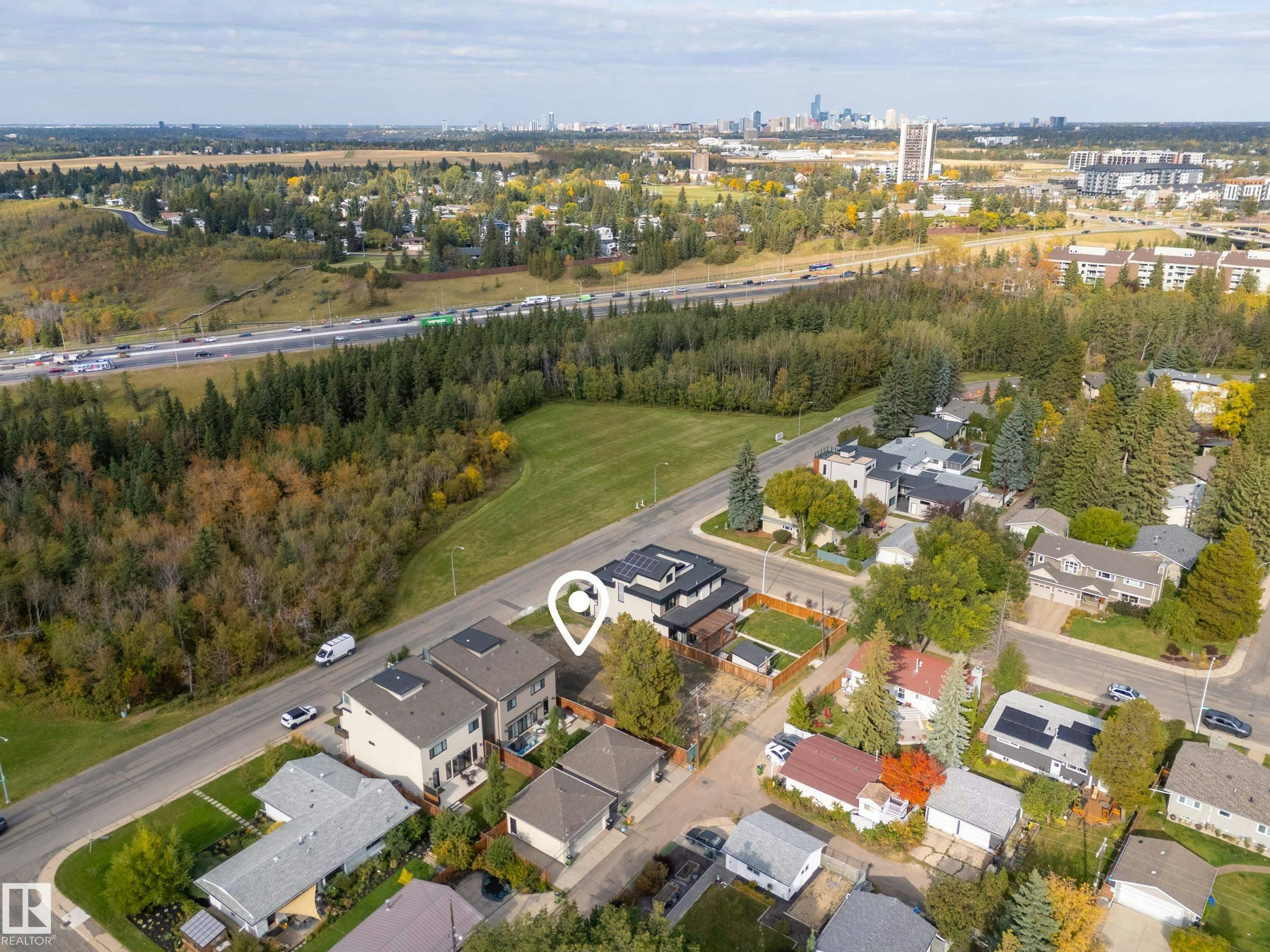 12107 Aspen Drive West, Edmonton, AB, T6J 2B8