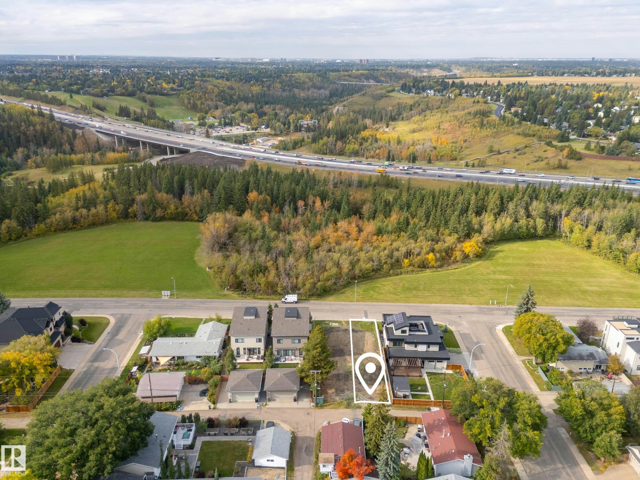 12107 Aspen Drive West, Edmonton, AB, T6J 2B8