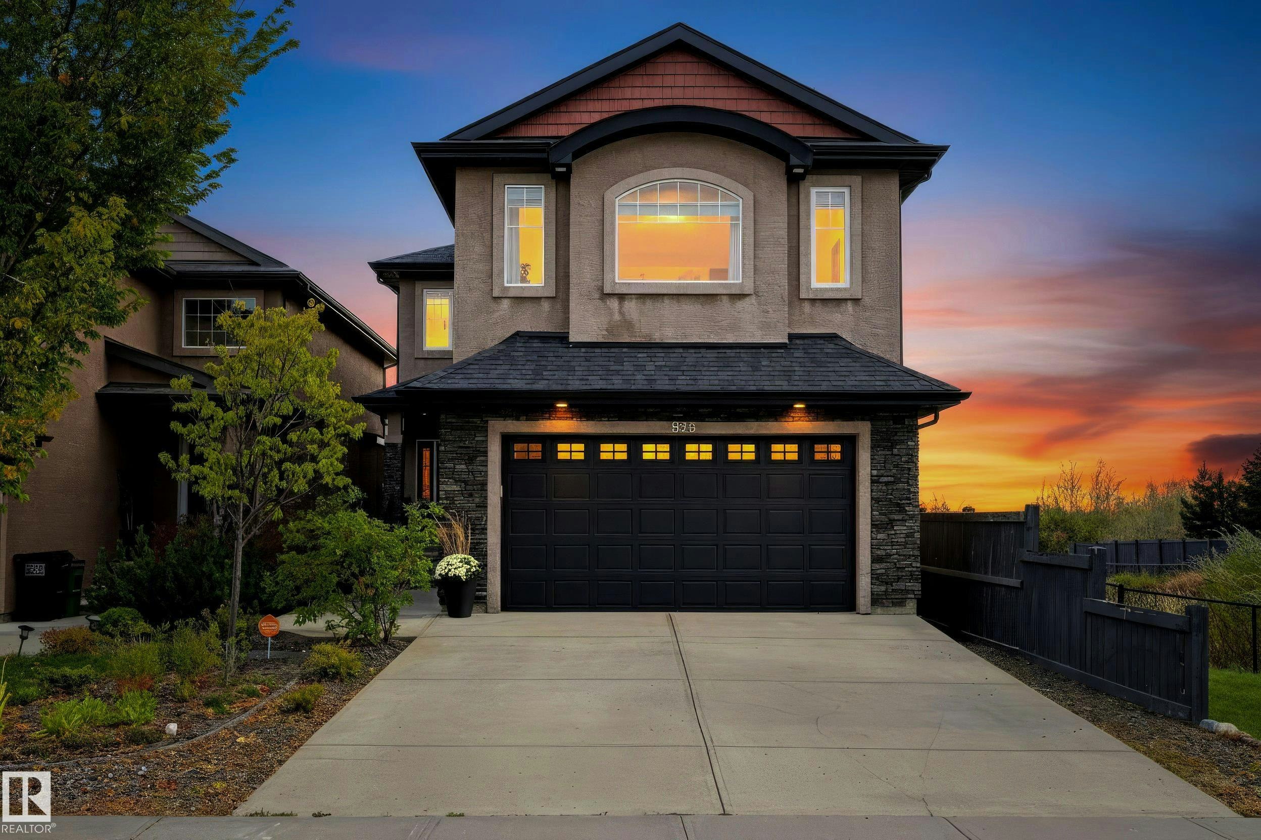 525 Albany Way, Edmonton, AB, T6V 0H9