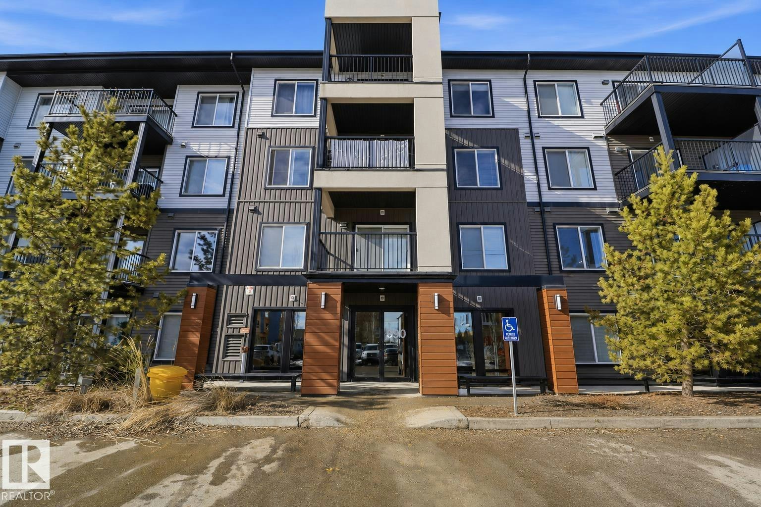 390 Windermere Road, Edmonton, AB, T6W 0R1