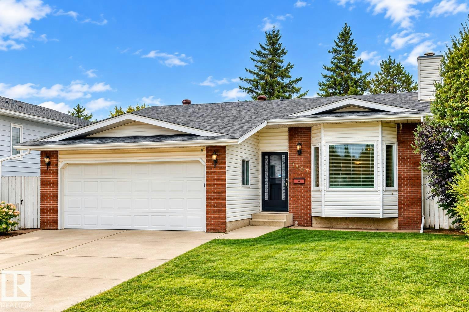 7307 152c Avenue, Edmonton, AB, T5C 3N3
