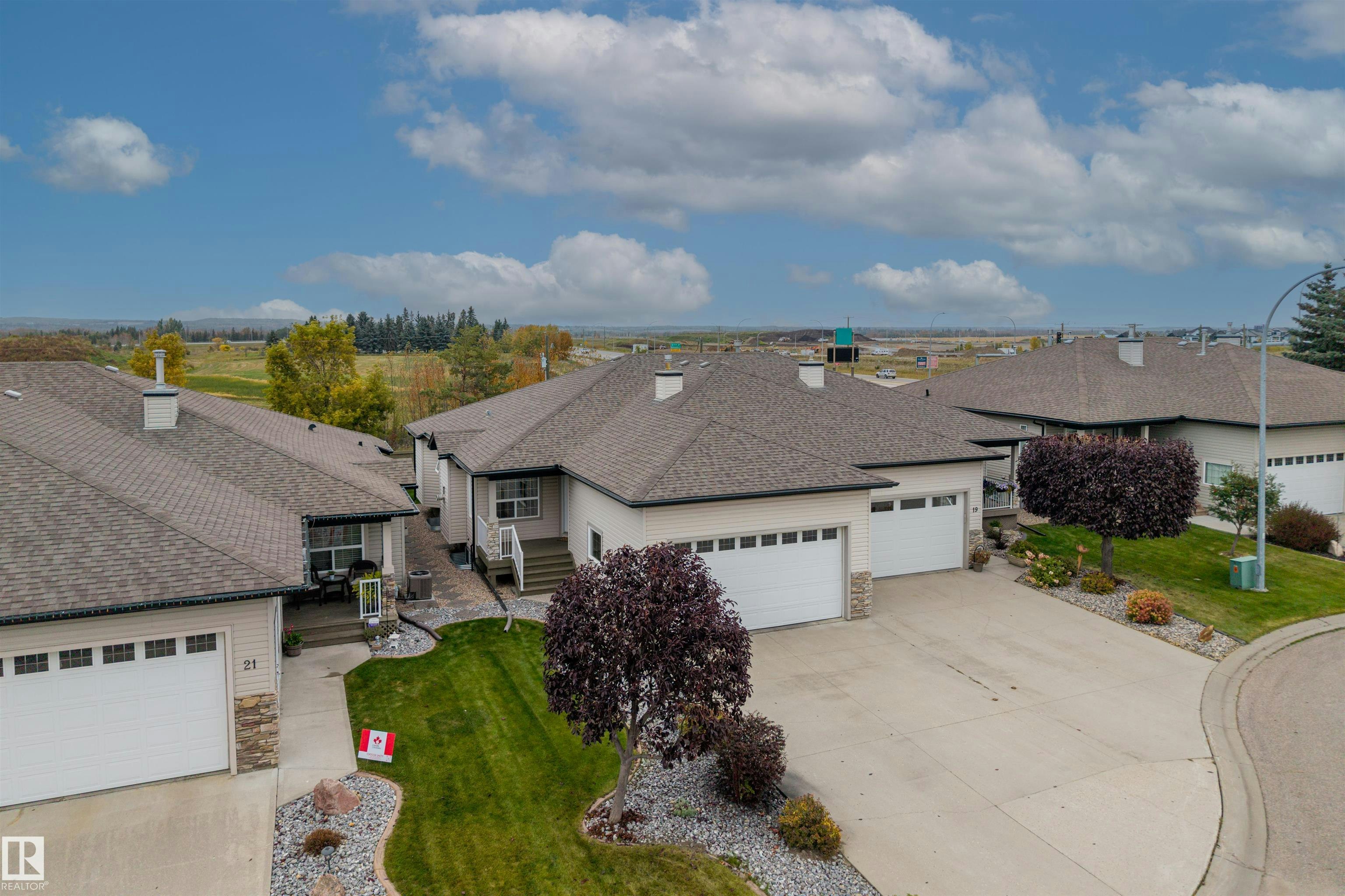 20 Harvard Place, Spruce Grove, AB, T7X 4K8