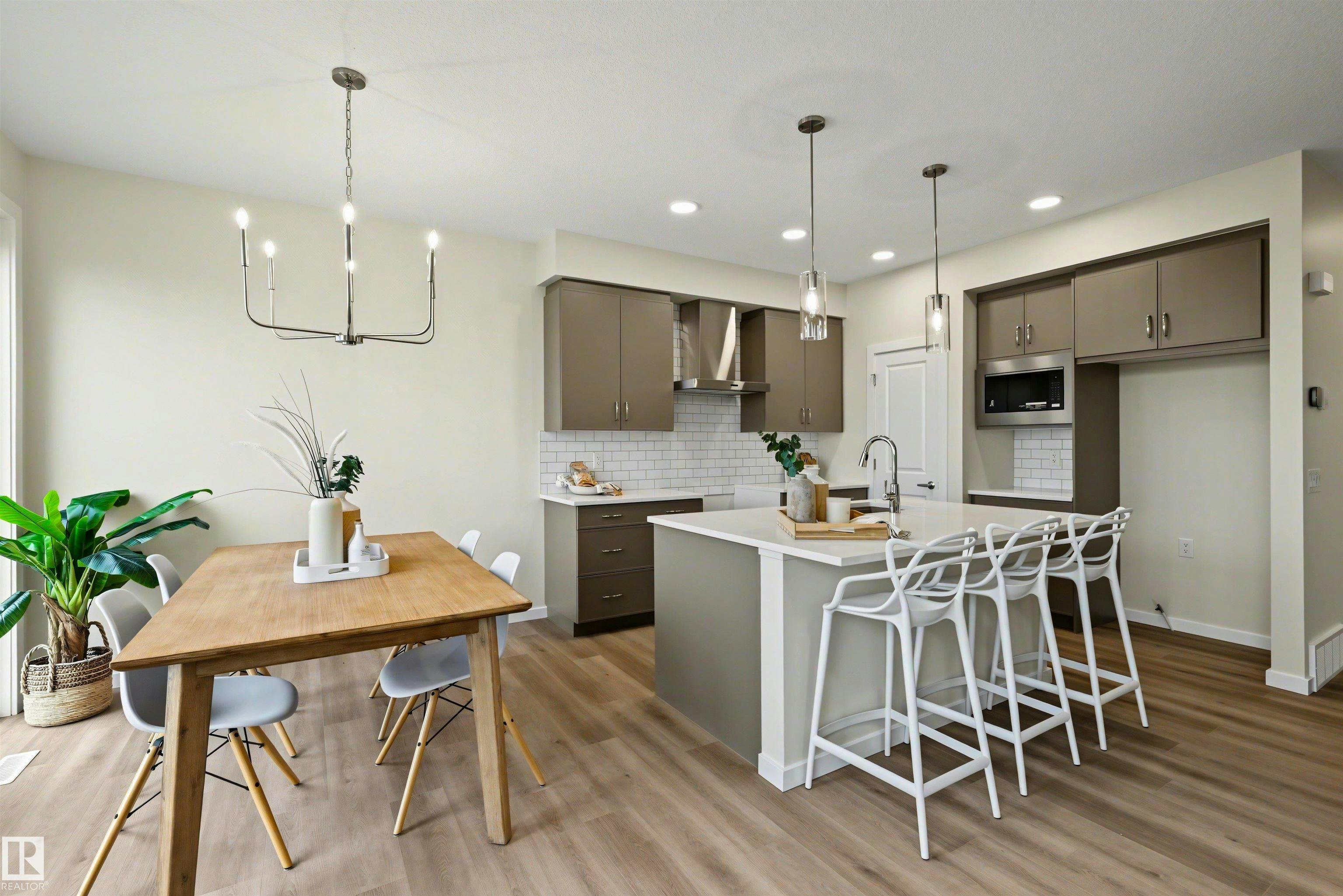 8419 226 Street, Edmonton, AB, T5T 7G7 - 19
