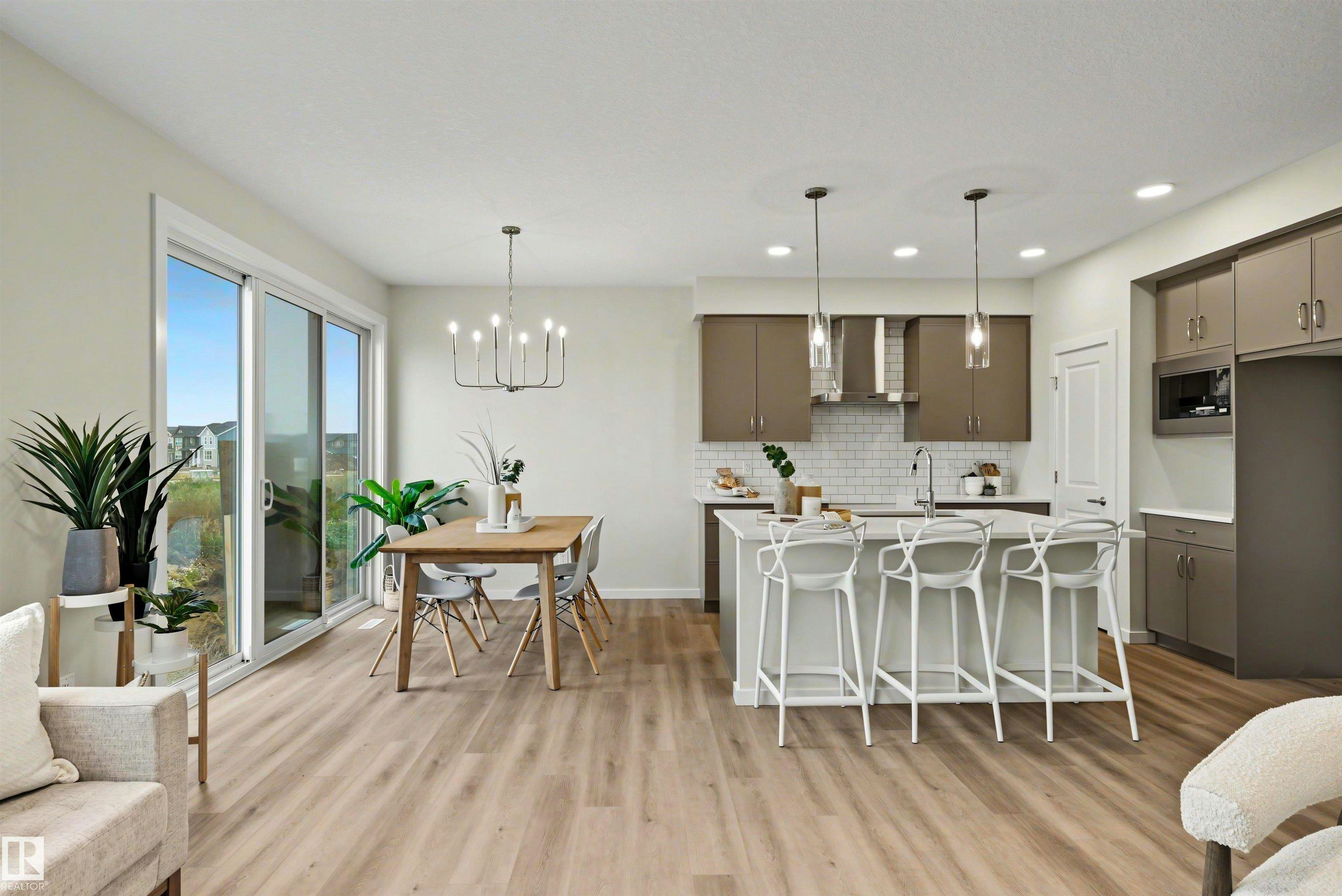8419 226 Street, Edmonton, AB, T5T 7G7 - 18