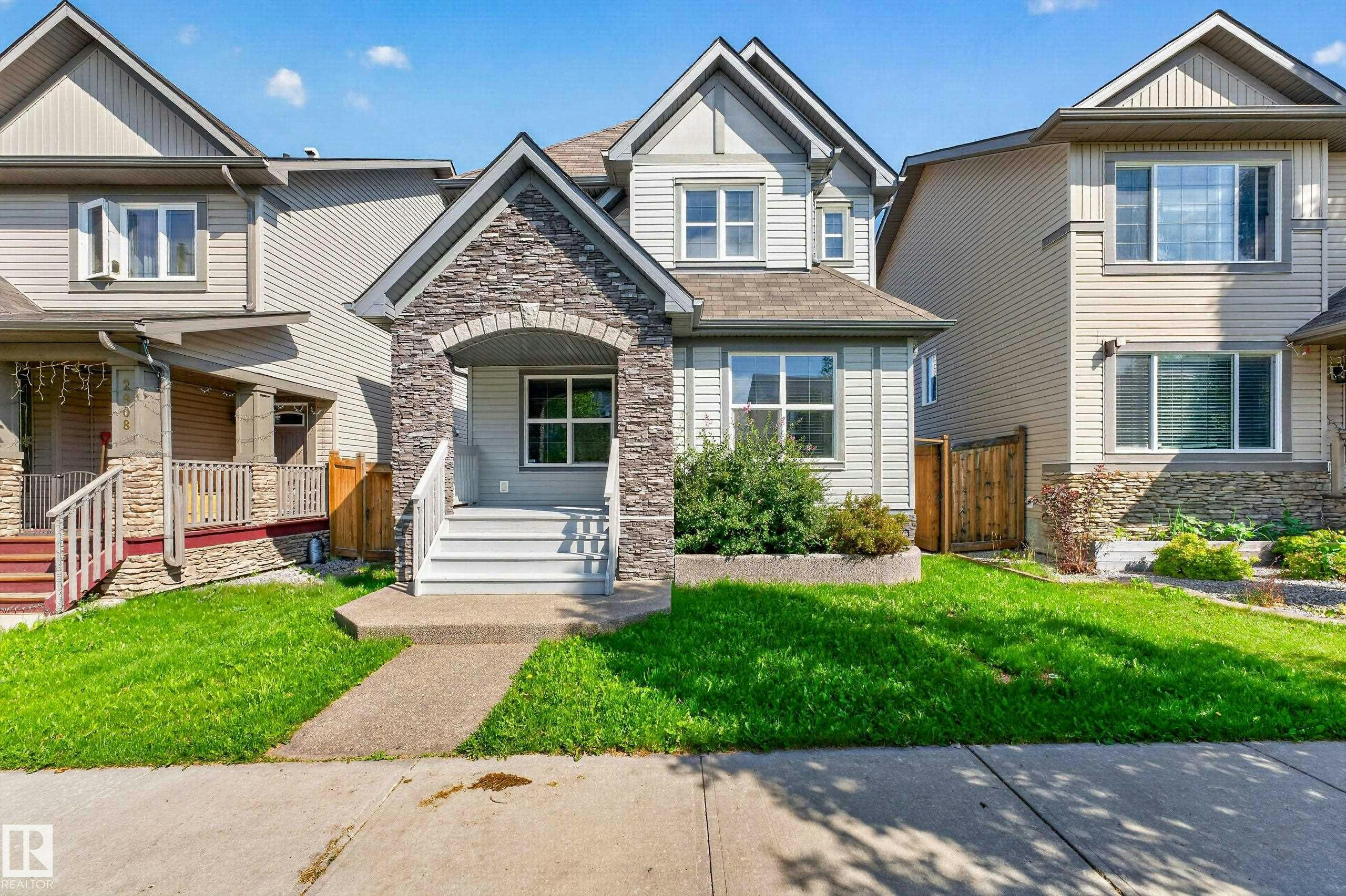 2904 19 Avenue, Edmonton, AB, T6T 0N6
