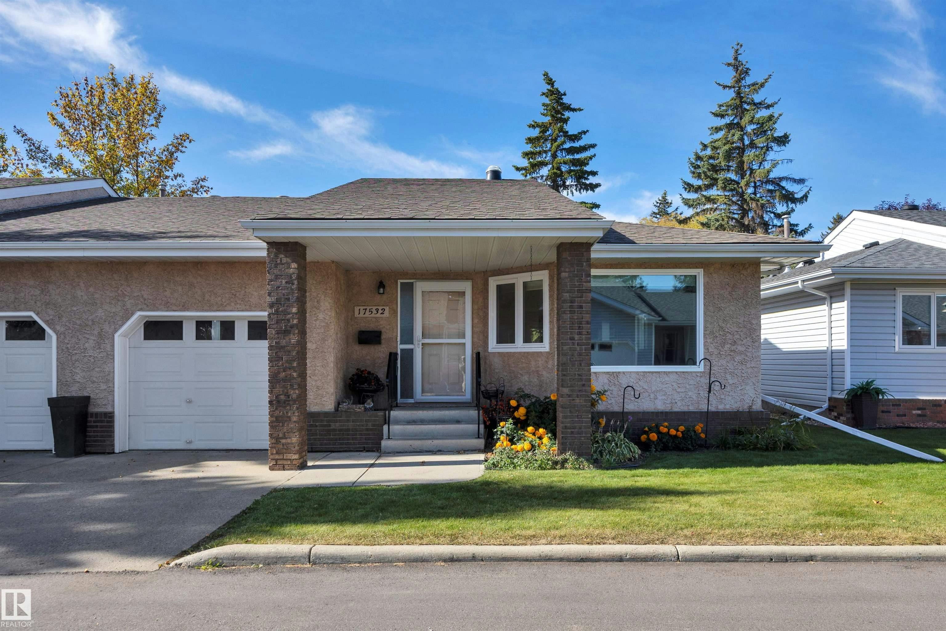 17532 Callingwood Road, Edmonton, AB, T5T 5P1