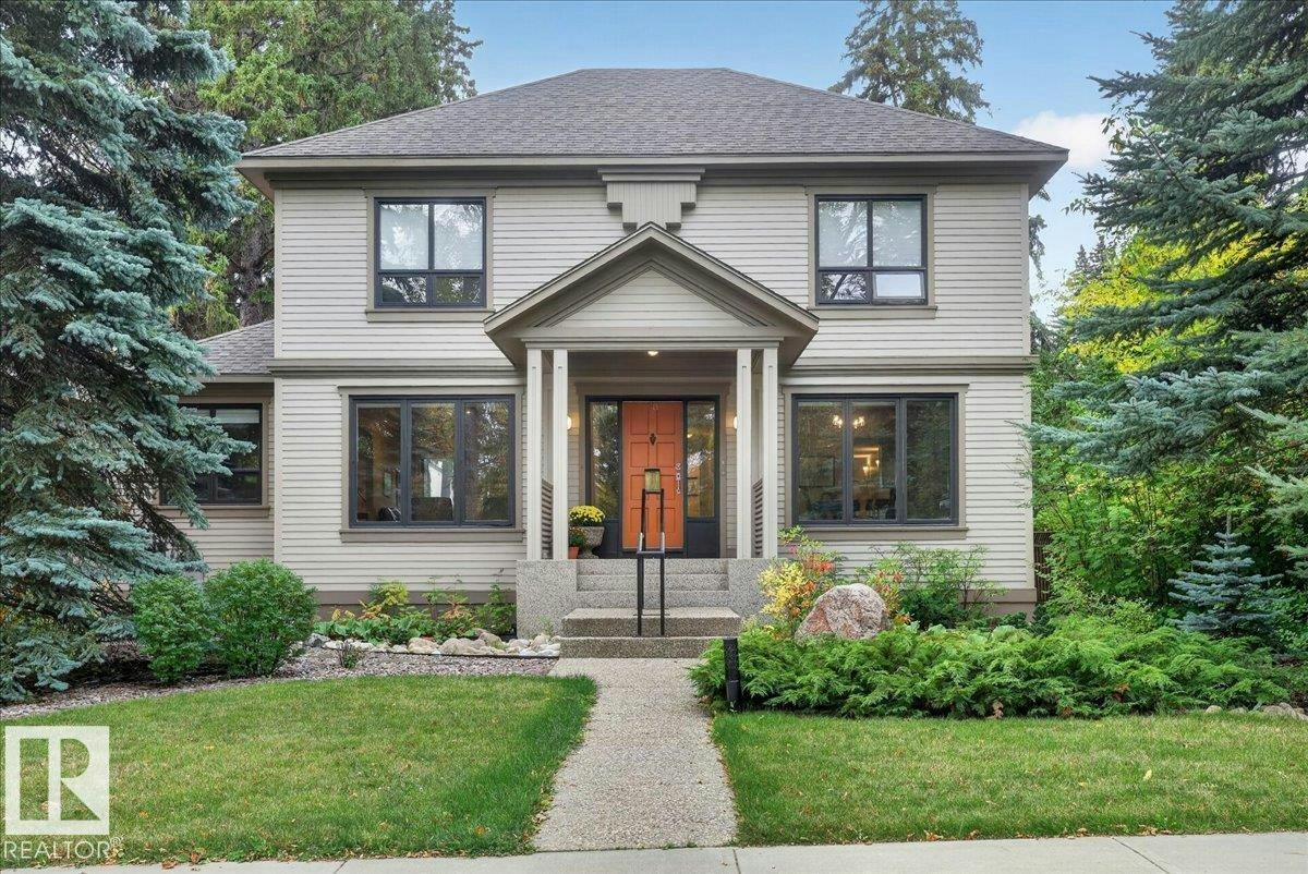 30 St George's Crescent, Edmonton, AB, T5N 3M7