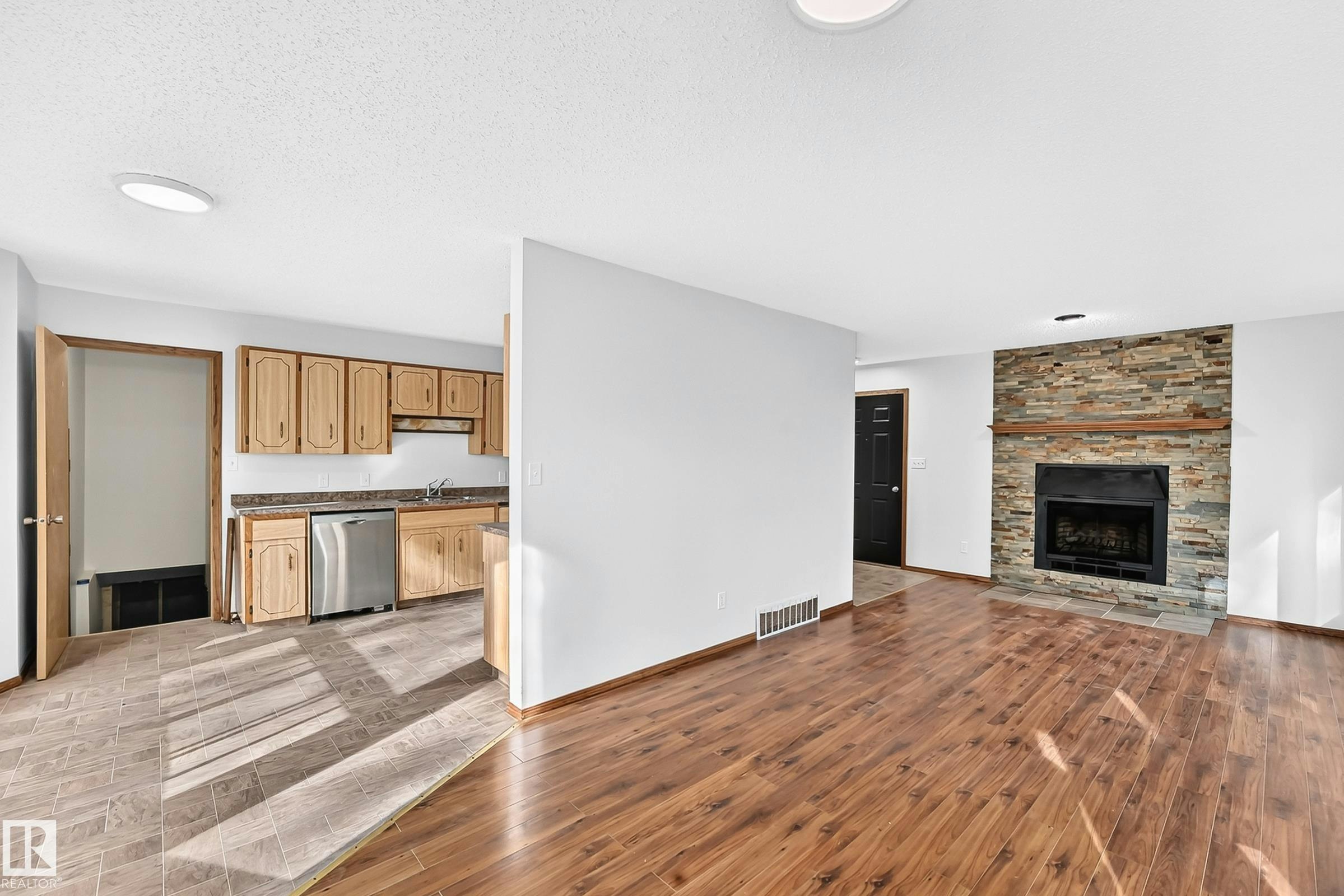 100-23016 Twp Rd 504, Rural Leduc County, AB, T0B 3M1 - 14
