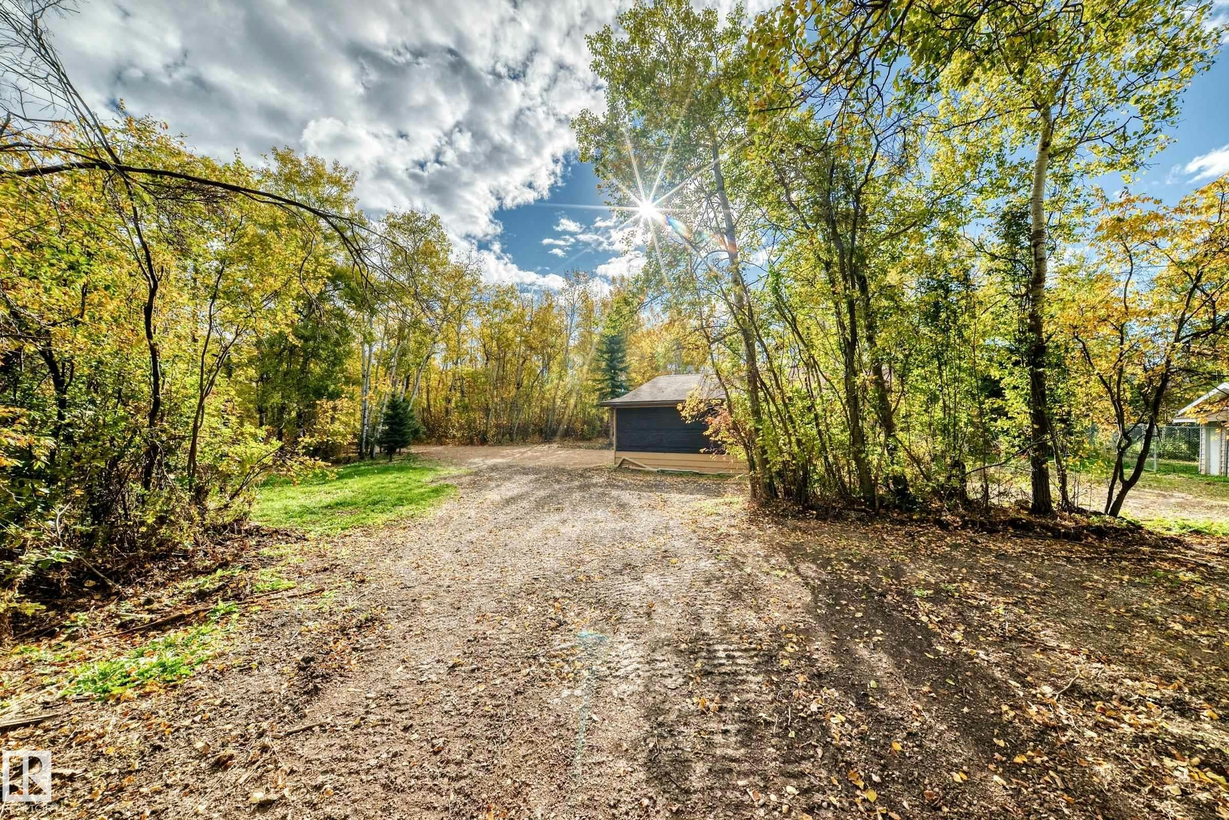 100-23016 Twp Rd 504 - 4