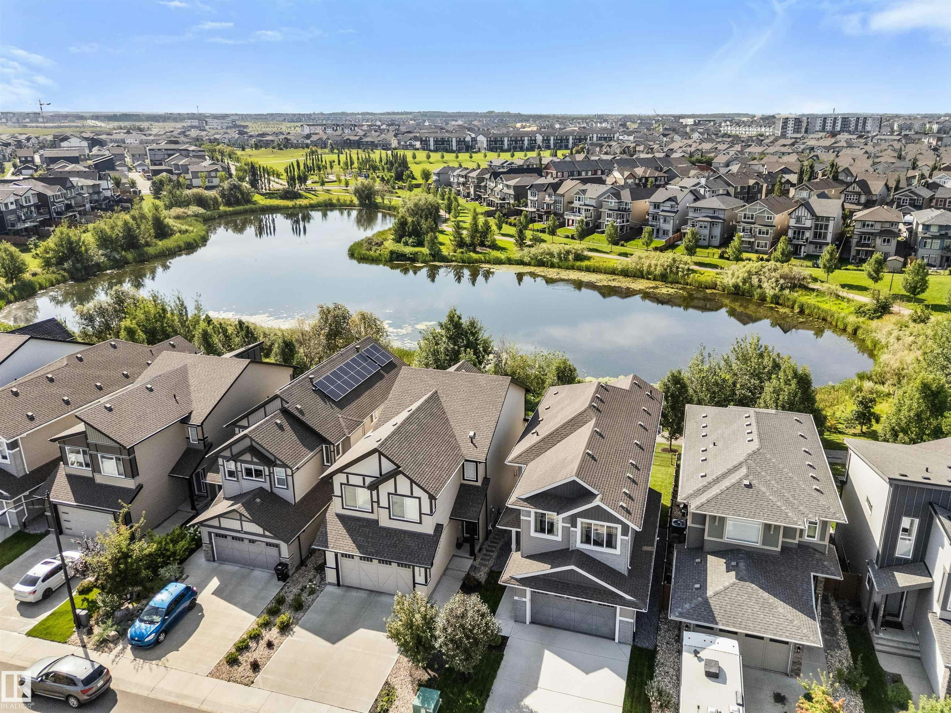 3334 Parker Loop, Edmonton, AB, T6W 4C2