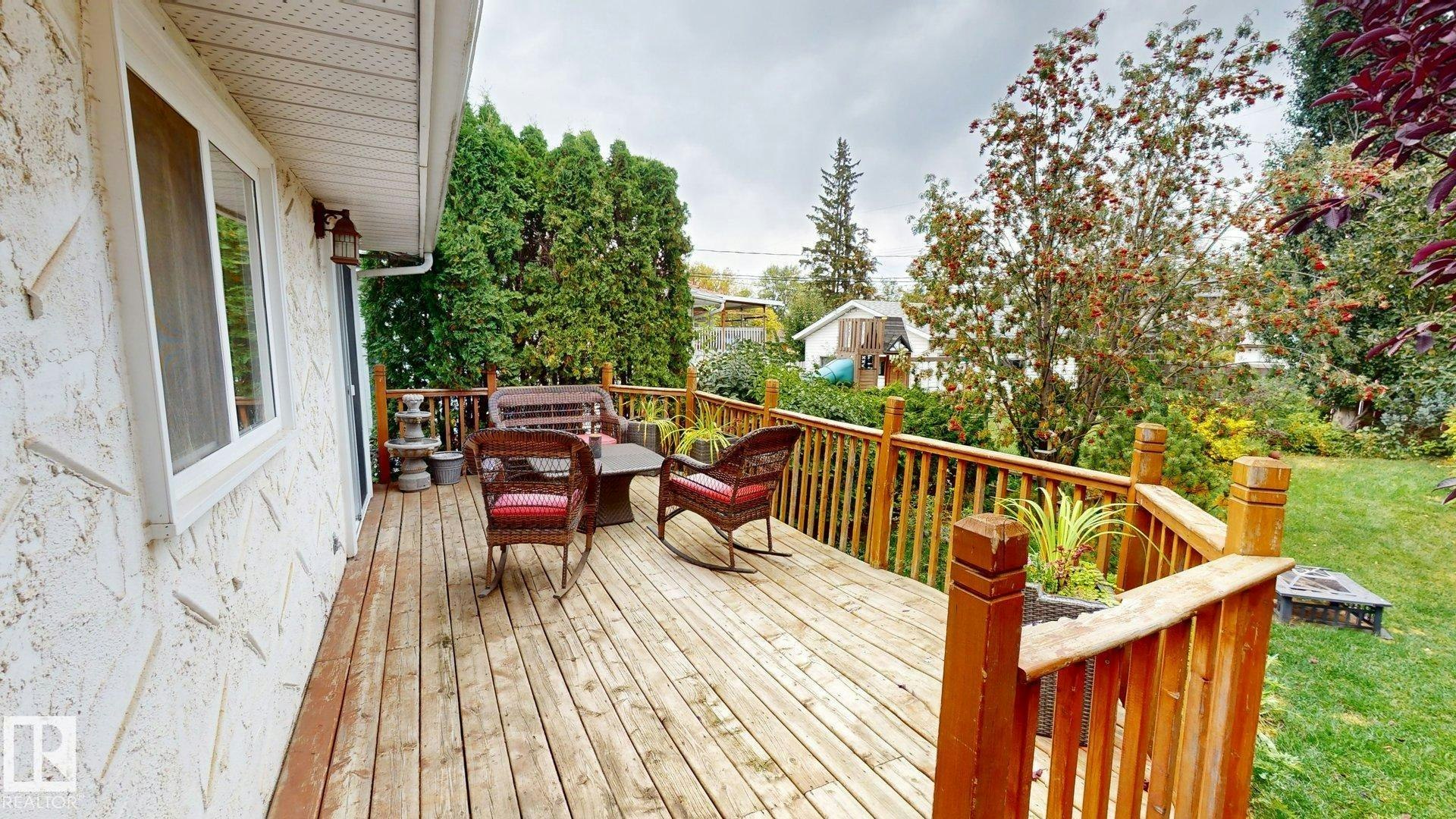 9813 152 Street, Edmonton, AB, T5P 1X2 - 33