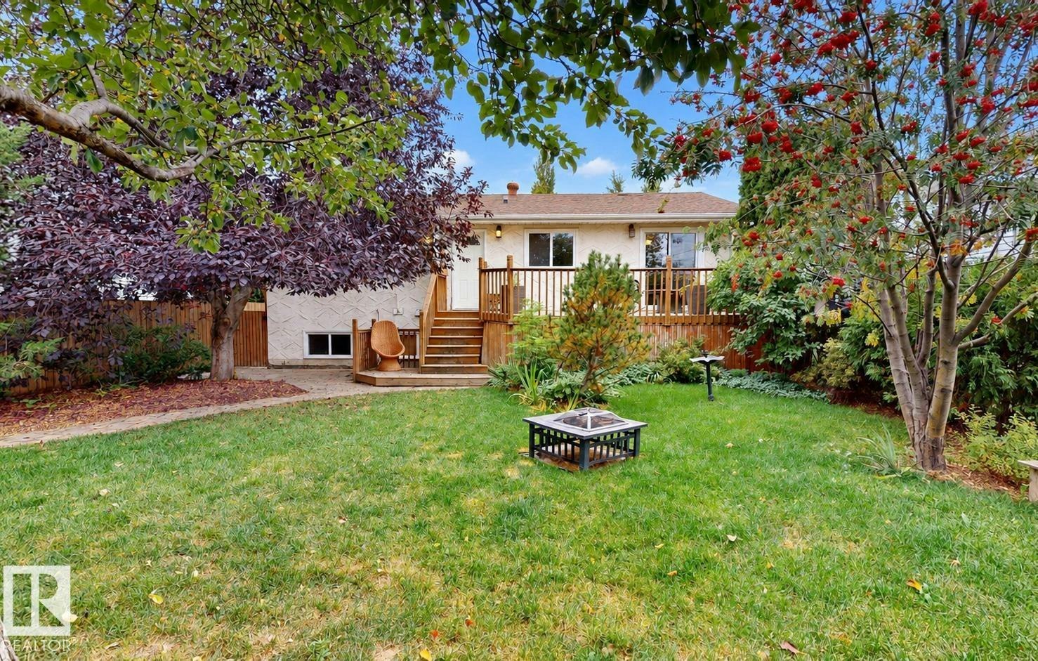 9813 152 Street, Edmonton, AB, T5P 1X2 - 2