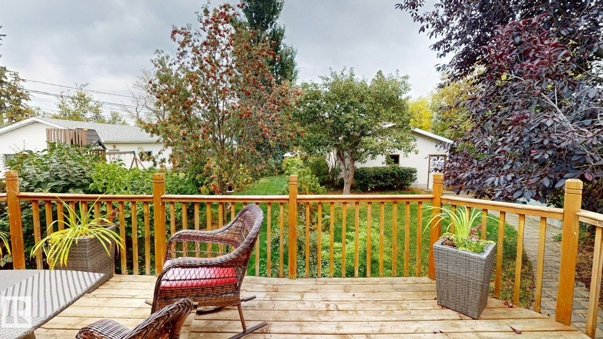 9813 152 Street, Edmonton, AB, T5P 1X2 - 34