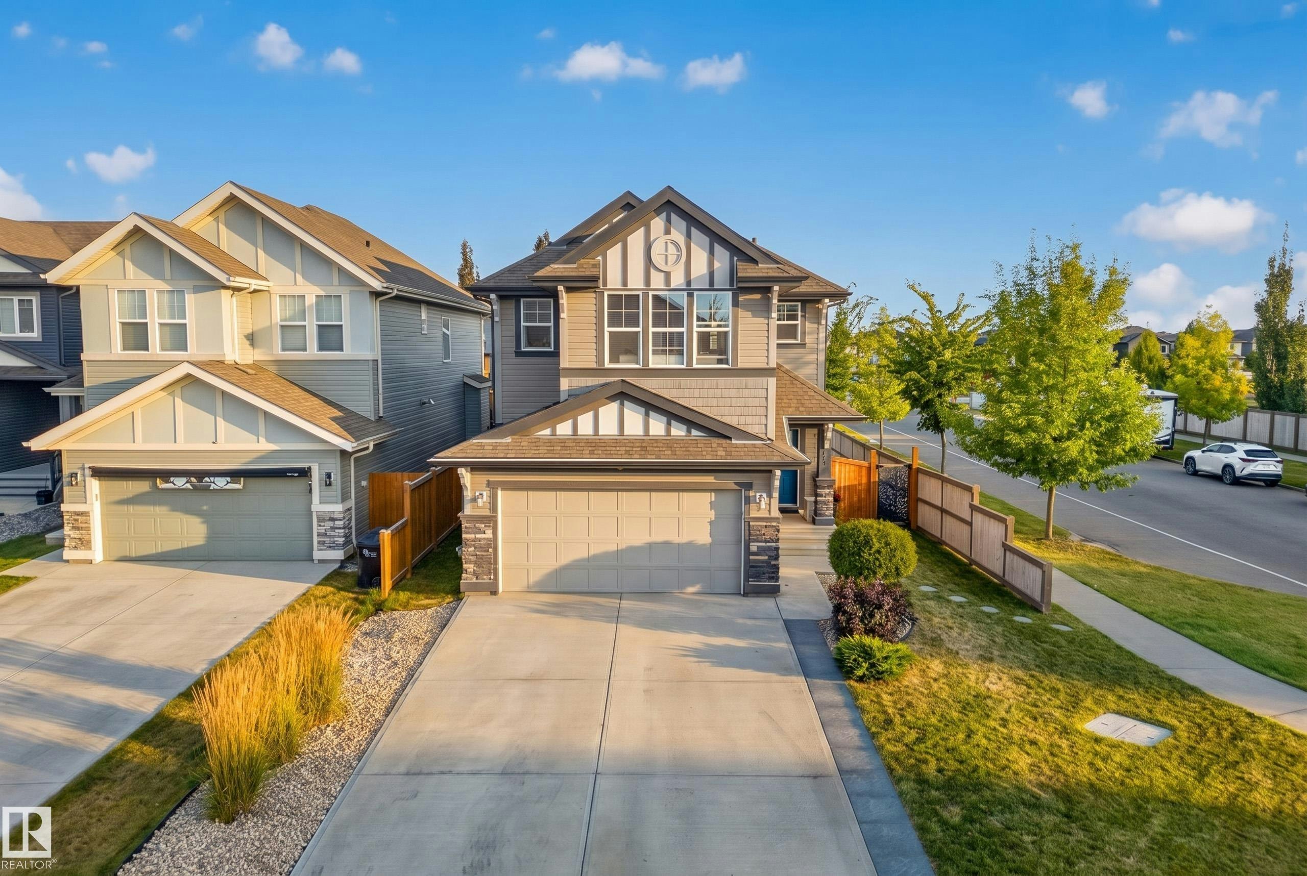 457 Still Creek Crescent NW, Rural Strathcona County, AB, T8H 0S6