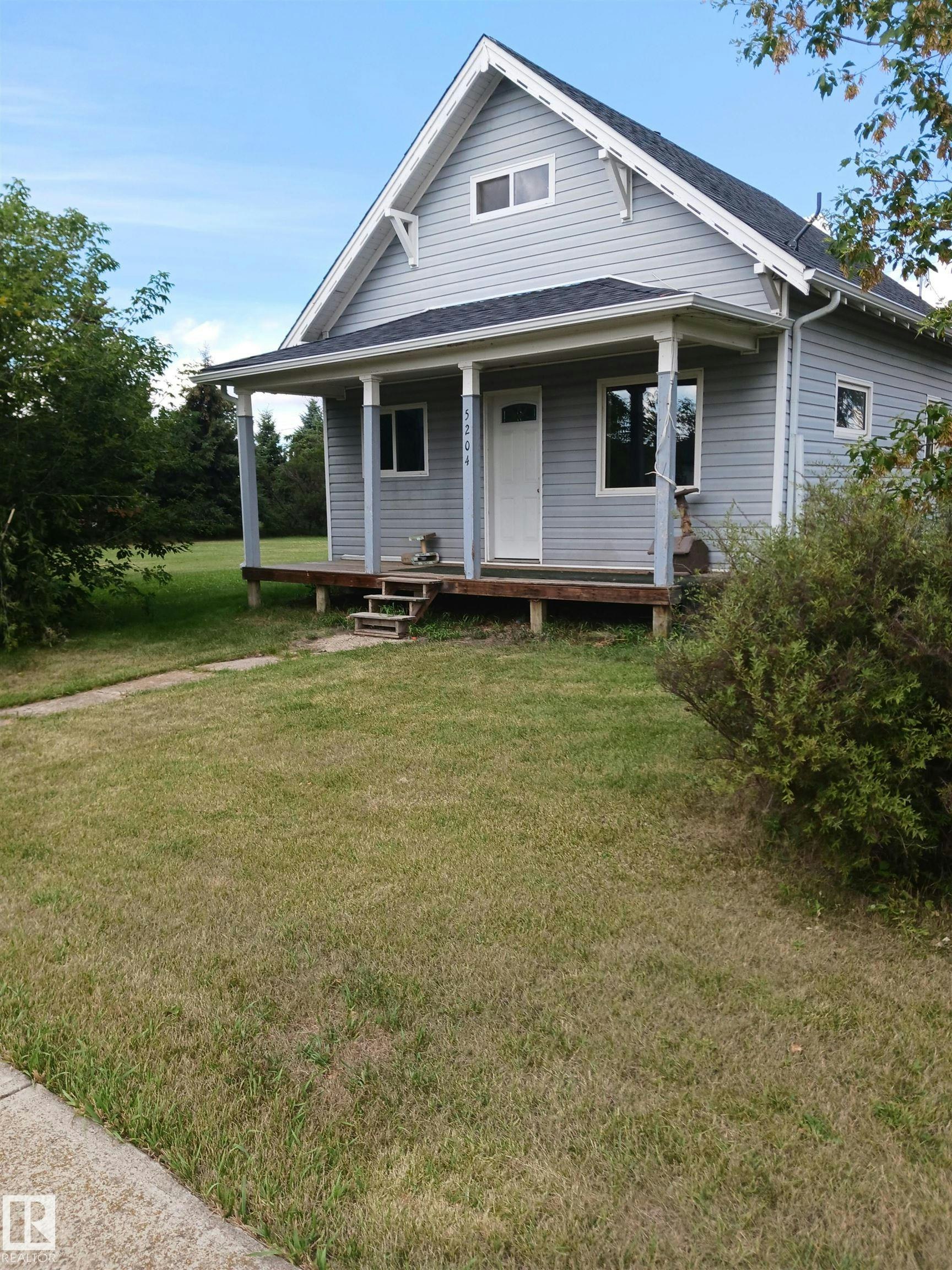 5204 53 Avenue, Mundare, AB, T0B 3H0